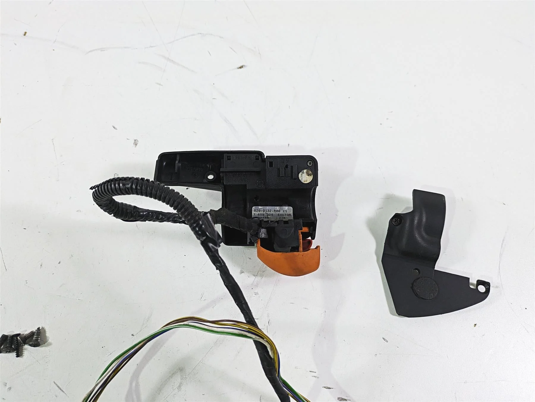 2004 BMW R1150GS R21 Left Hand Control Switch Blinker Light Horn 61317659325 - Image 8
