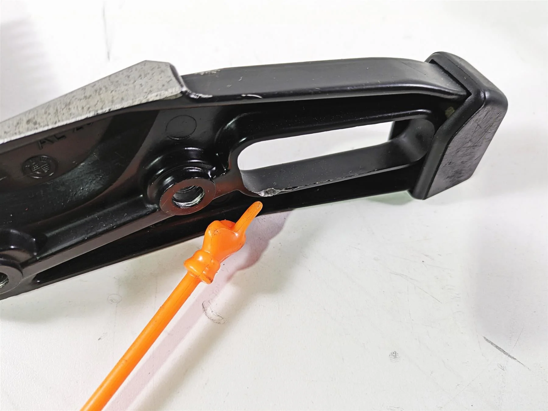 2004 BMW R1150GS R21 Passenger Footpeg Foot Peg Set 46712314761 46712314762 - Image 10
