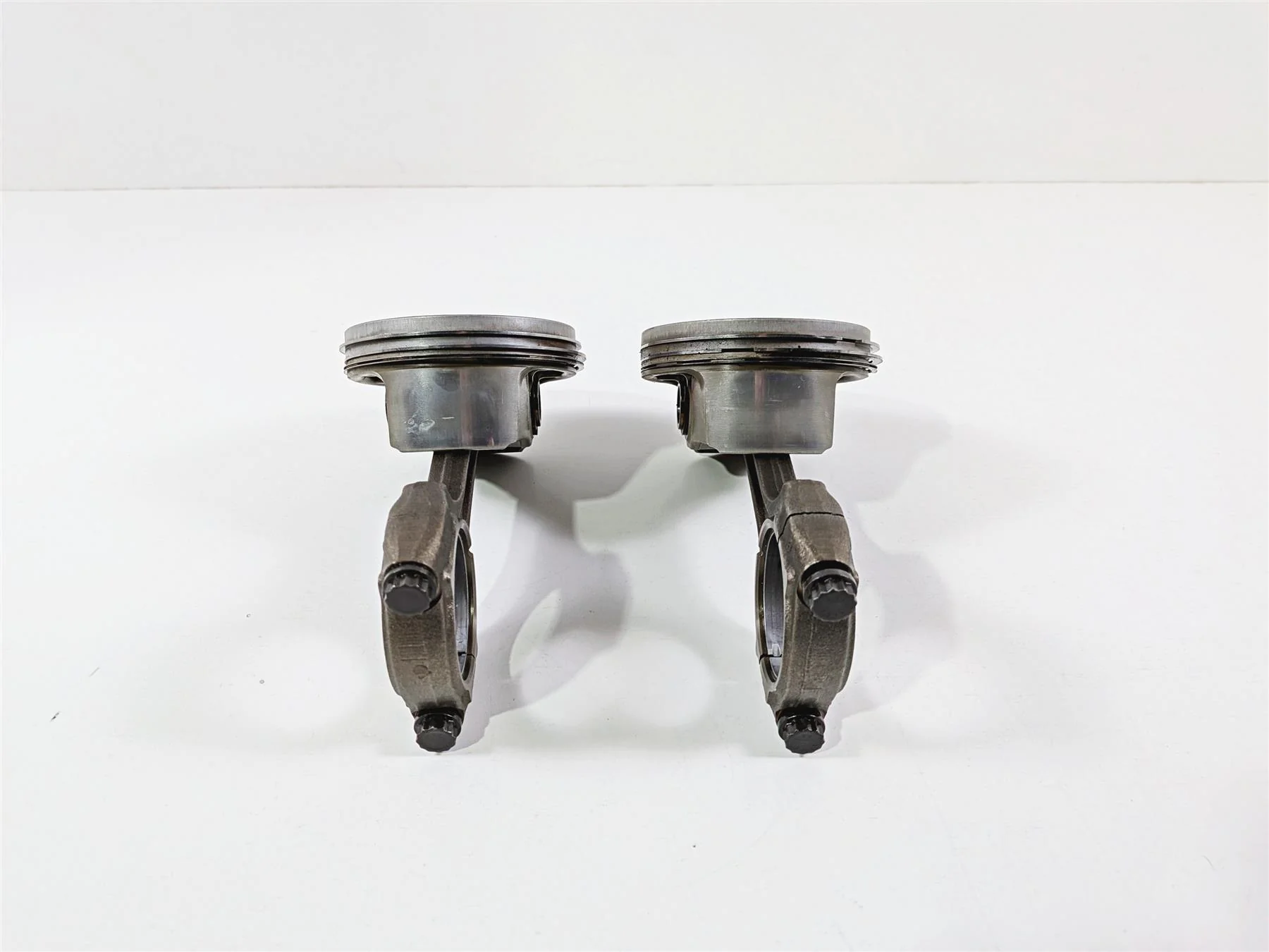 2004 BMW R1150GS R21 Piston & Connecting Rod Set 11257652663 - Image 2