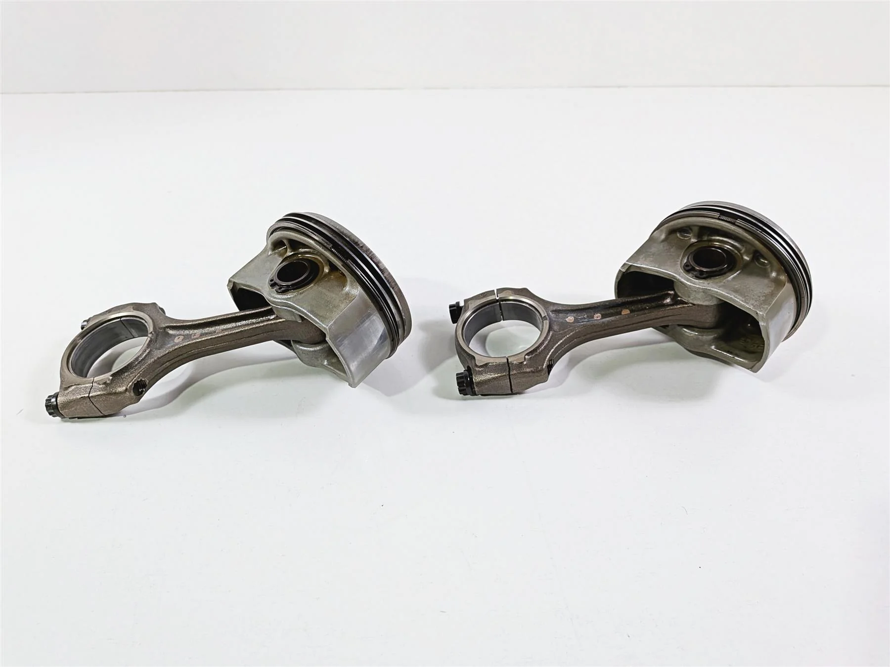 2004 BMW R1150GS R21 Piston & Connecting Rod Set 11257652663 - Image 6