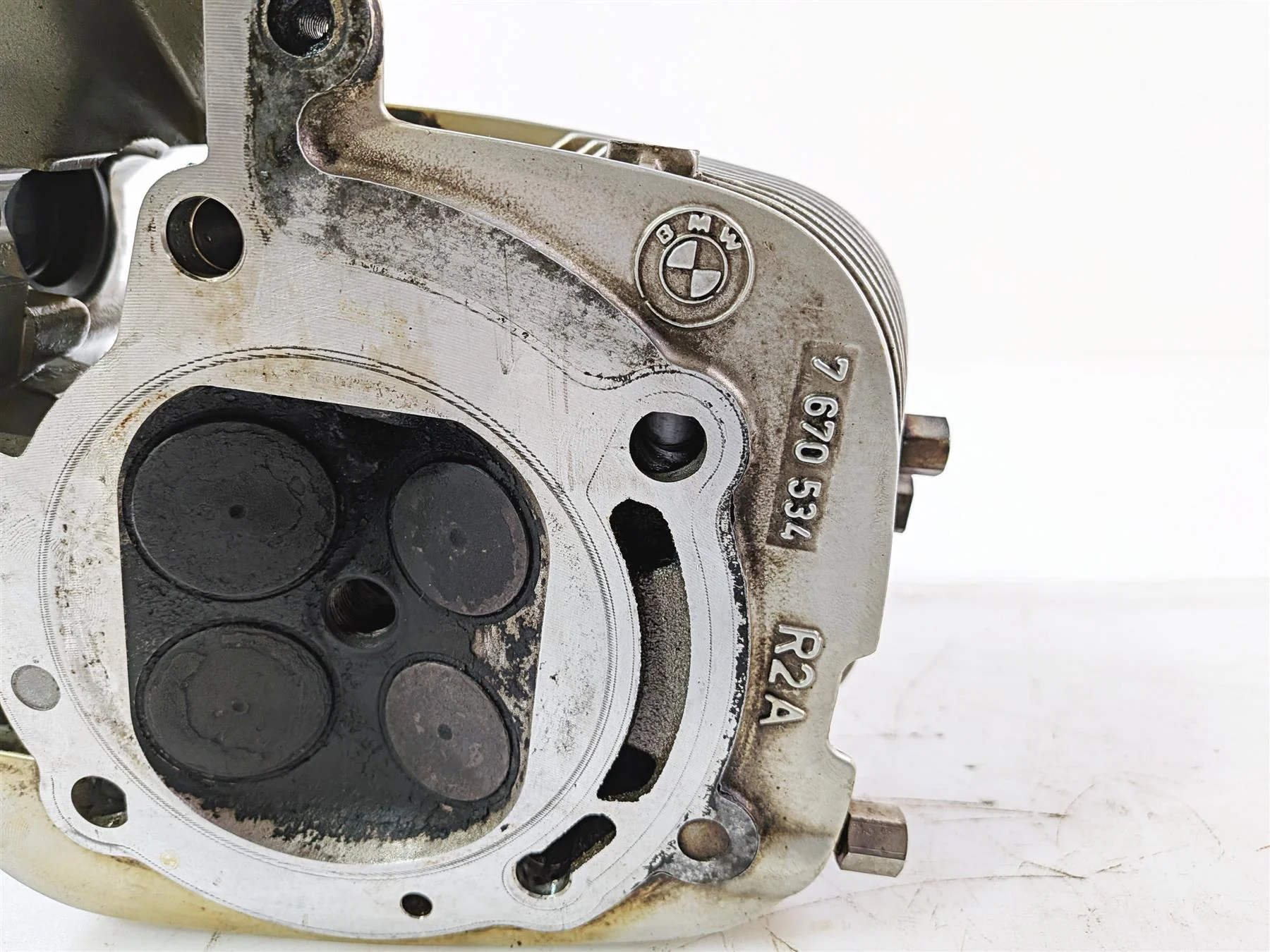 2004 BMW R1150GS R21 Right Cylinderhead Cylinder Head - Good Compression 7670534 - Image 9