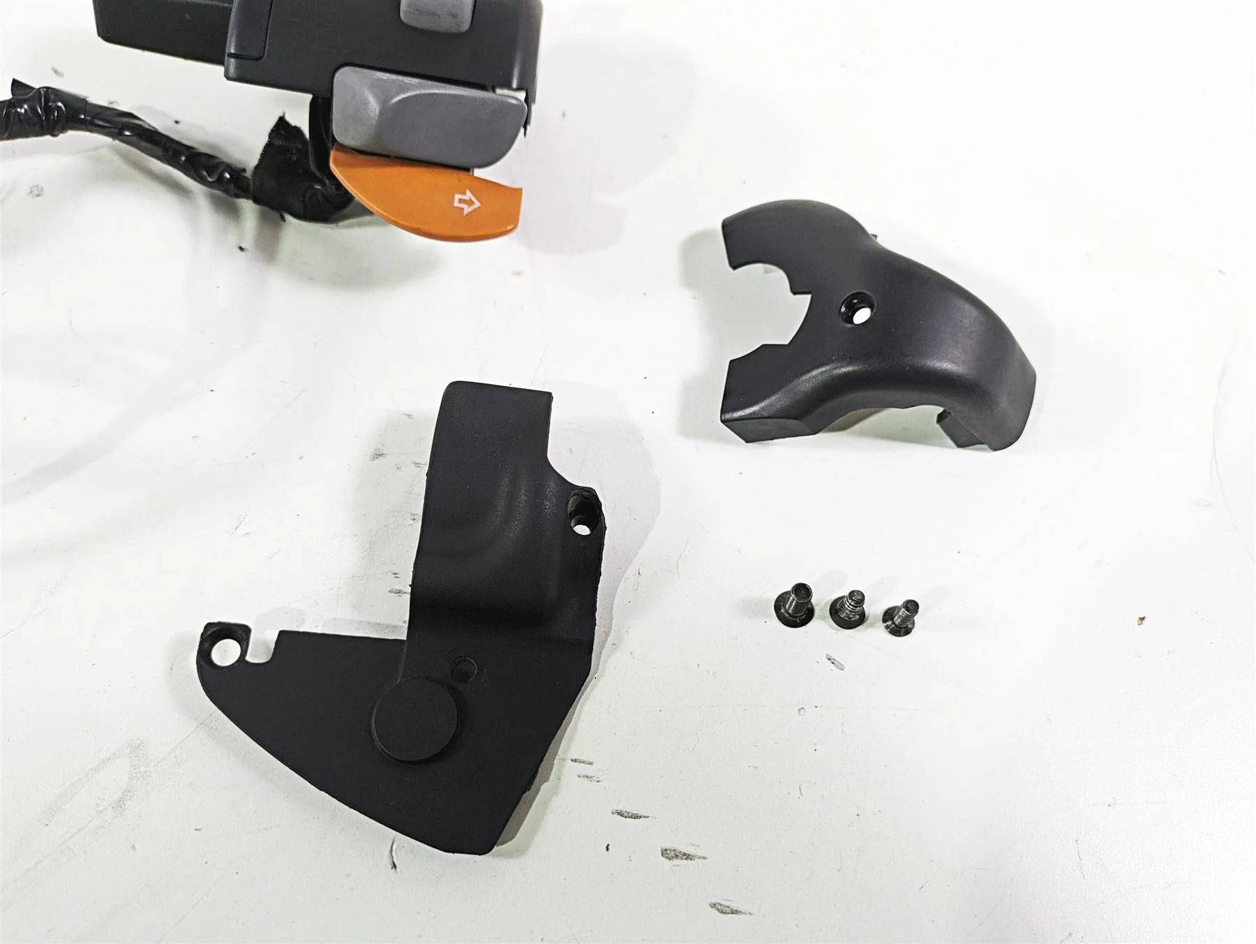 2004 BMW R1150GS R21 Right Hand Control Switch Grip Heater Start Kill 7675330 - Image 6