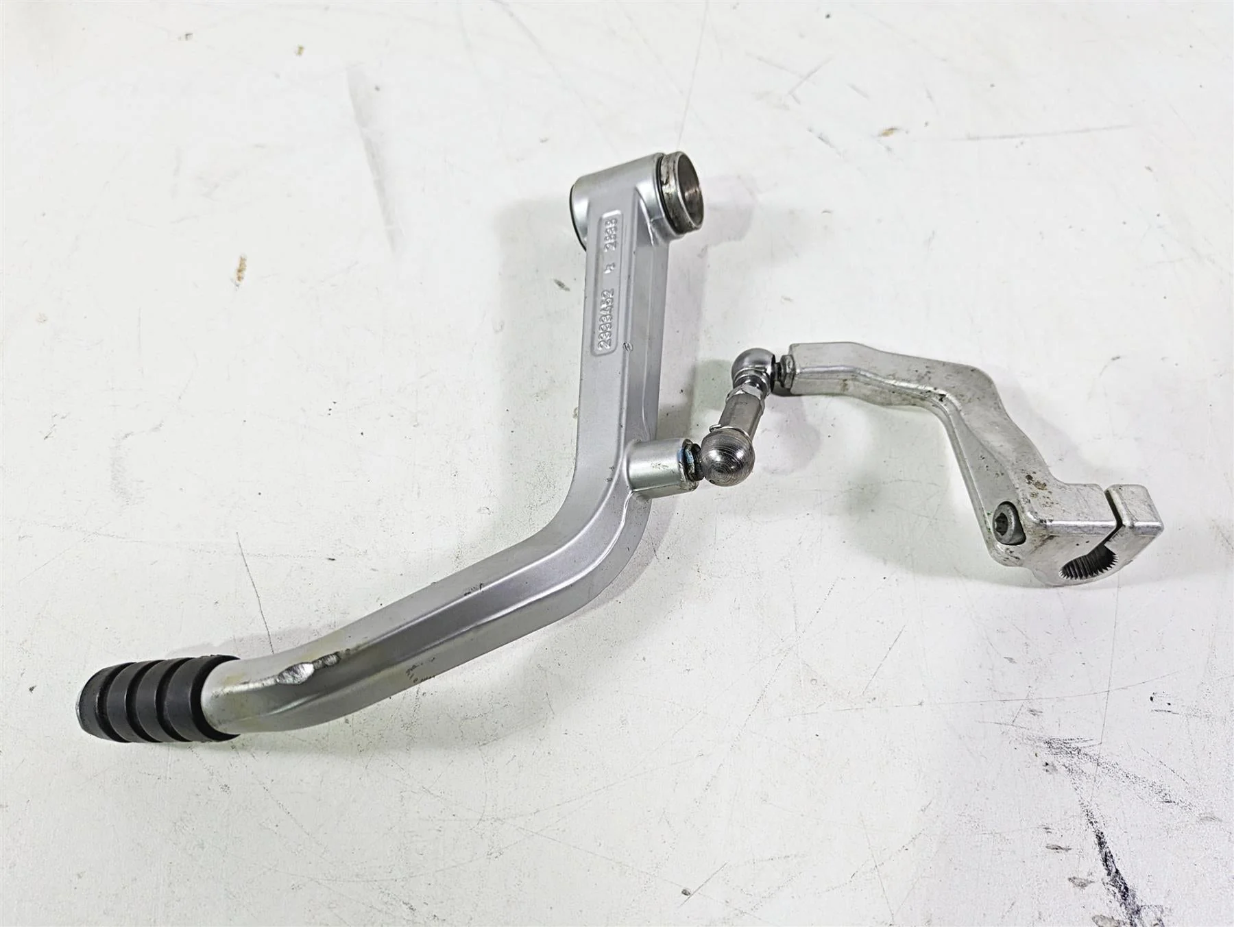 2004 BMW R1150GS R21 Shifter Shift Lever & Linkage 2333452 23007653994 - Image 11