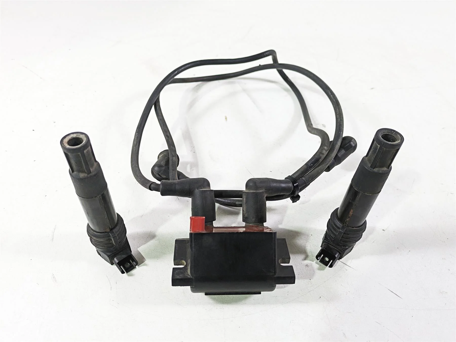 2004 BMW R1150GS R21 Twin Spark Ignition Coil Set 12137671712 12137715853 - Image 12
