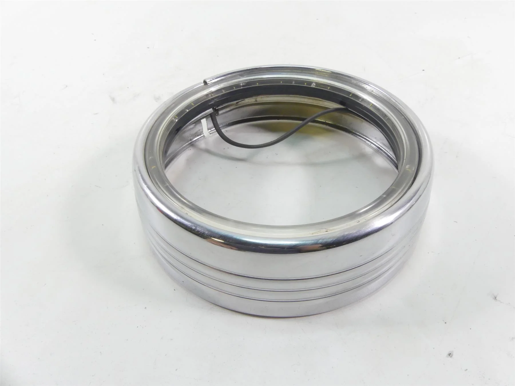 2004 Harley FLHTC SE CVO Electra Glide Chrome Led Headlight Halo Ring - Image 2