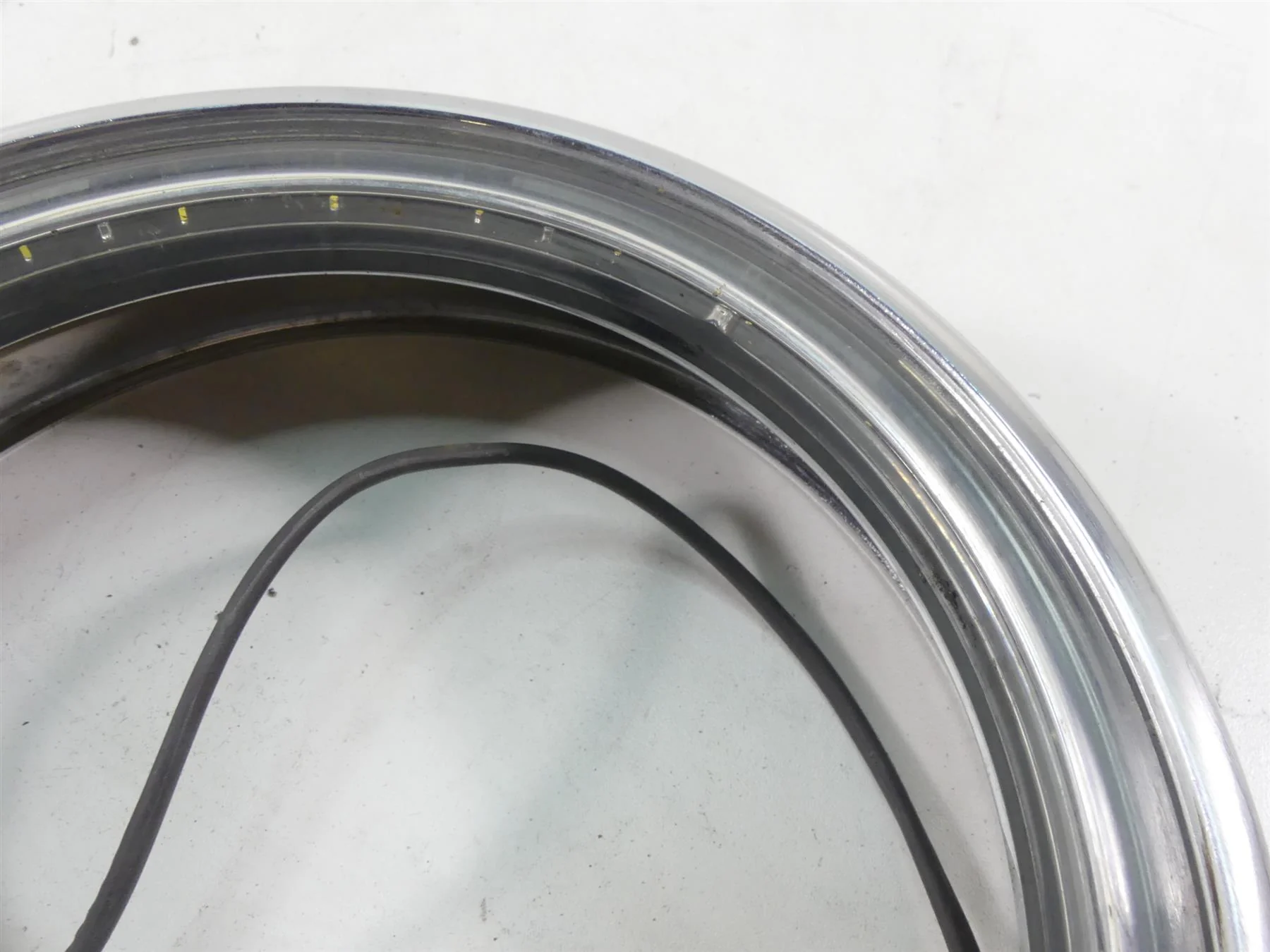 2004 Harley FLHTC SE CVO Electra Glide Chrome Led Headlight Halo Ring - Image 5