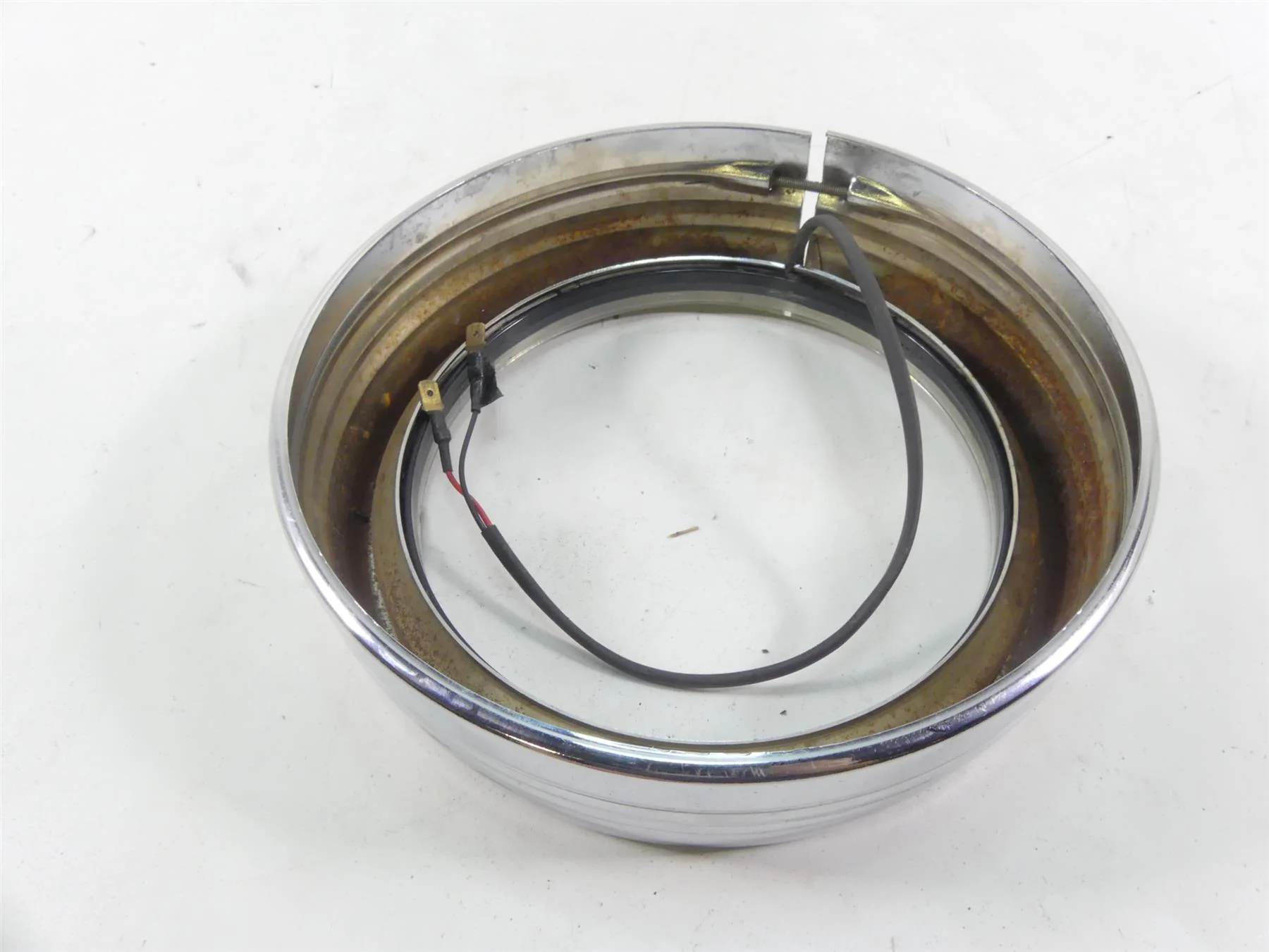 2004 Harley FLHTC SE CVO Electra Glide Chrome Led Headlight Halo Ring - Image 7