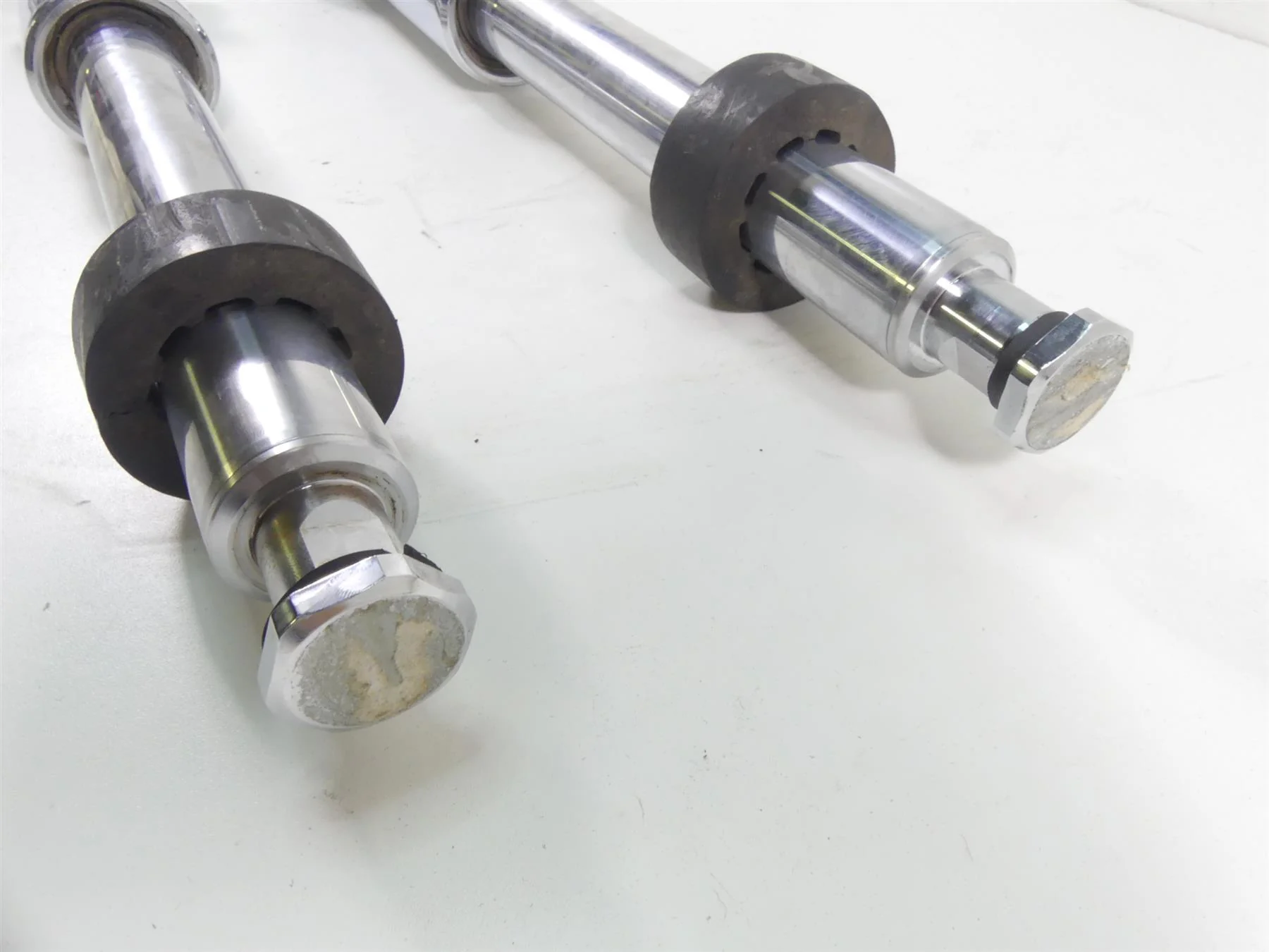 2004 Harley FLHTC SE CVO Electra Glide Chrome Strgt 41mm Front Forks 45500168 - Image 5