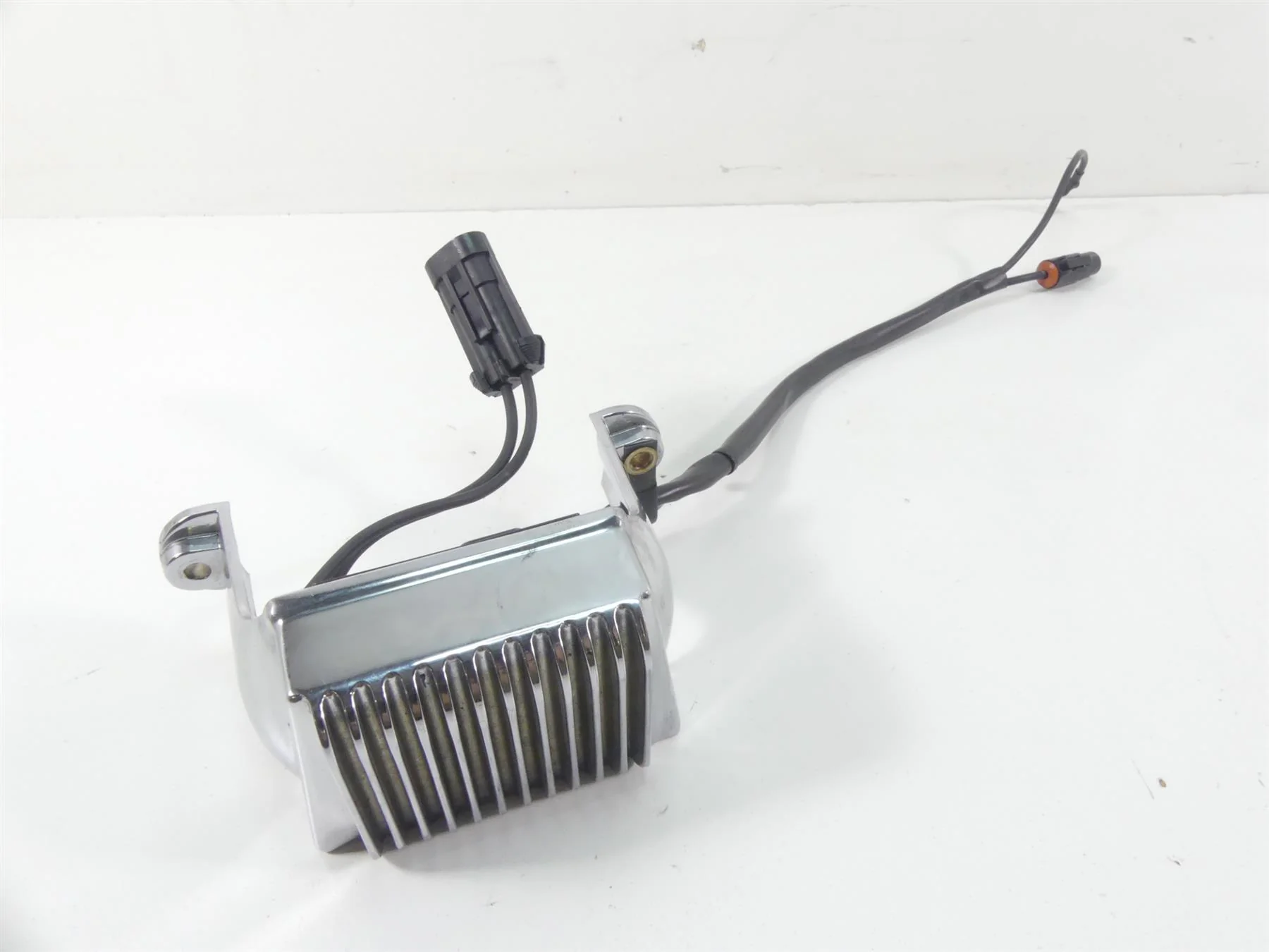 2004 Harley FLHTC SE CVO Electra Glide Chrome Volt Regulator Rectifier 74622-04