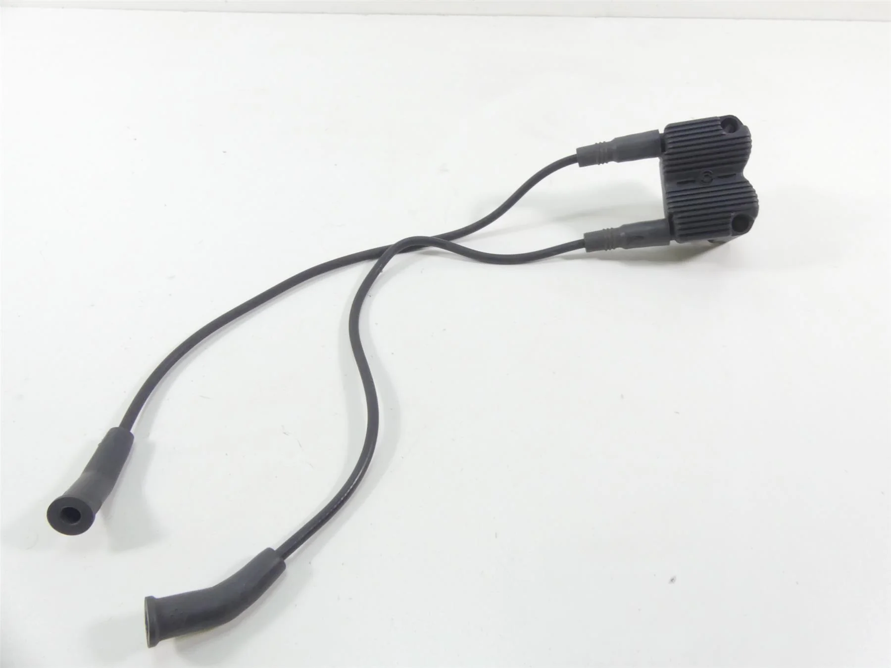 2004 Harley FLHTC SE CVO Electra Glide Delphi Ignition Coil 31743-01