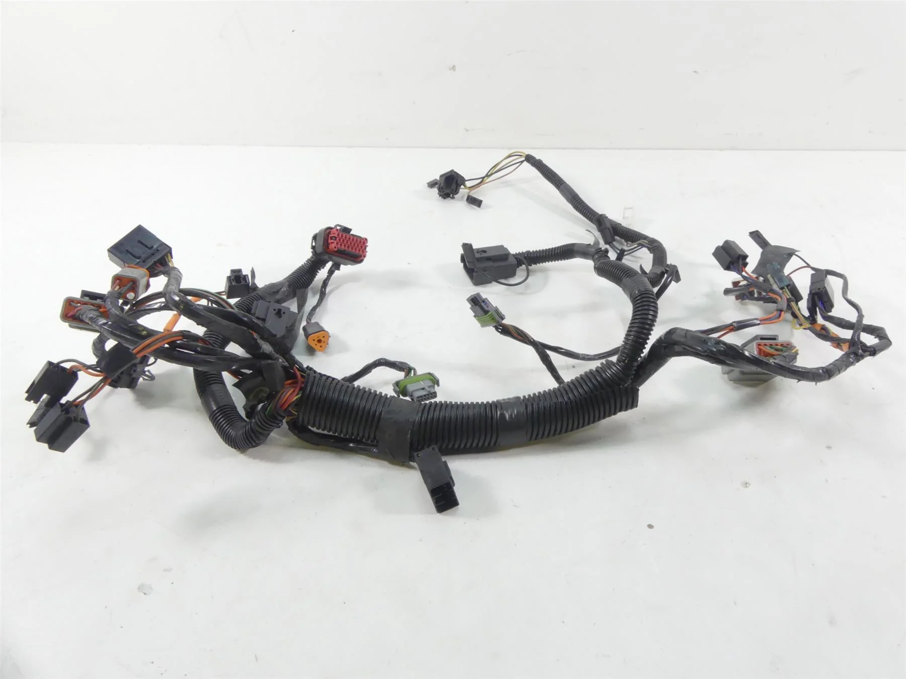 2004 Harley FLHTC SE CVO Electra Glide Front Nose Fairing Wiring 70232-04 - Image 2