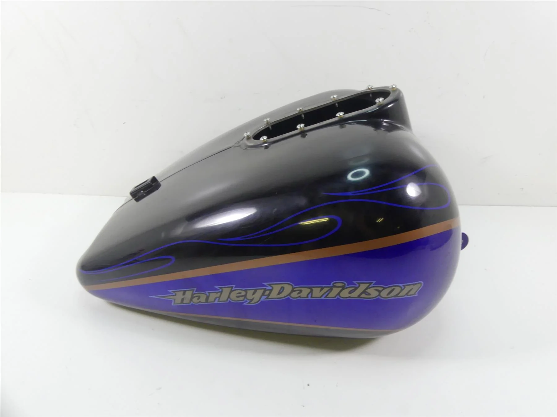 2004 Harley FLHTC SE CVO Electra Glide Fuel Gas Petrol Tank -Read 61356-03