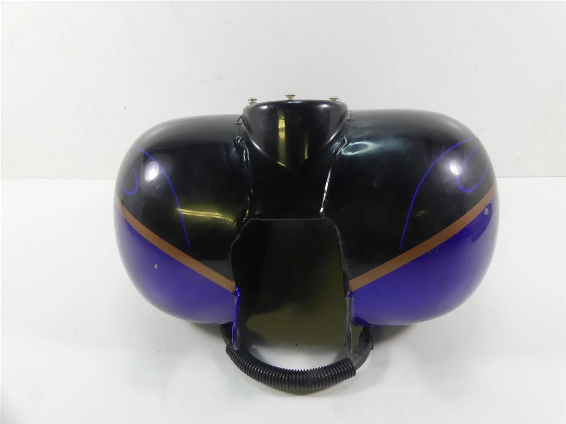 2004 Harley FLHTC SE CVO Electra Glide Fuel Gas Petrol Tank -Read 61356-03 - Image 5