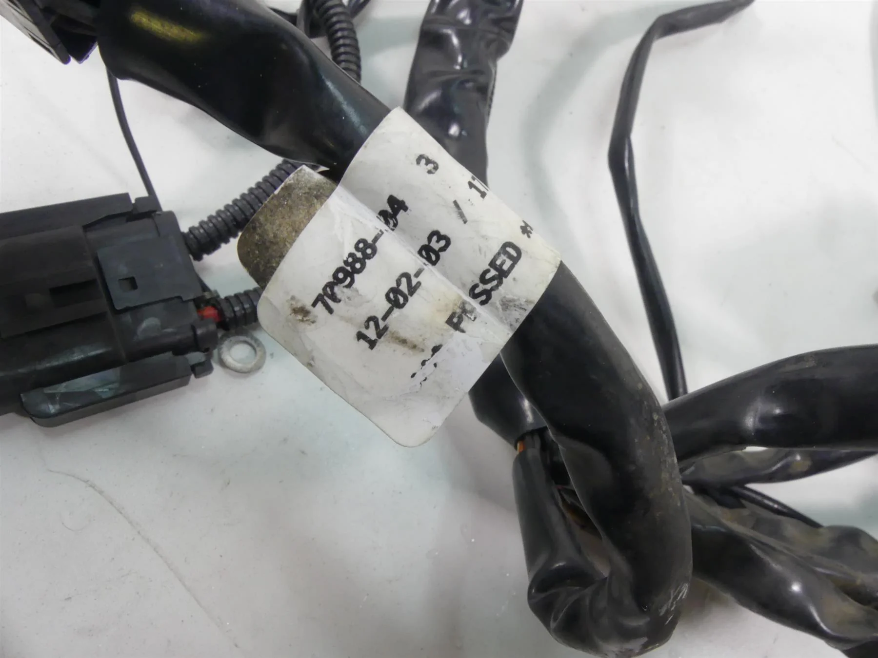 2004 Harley FLHTC SE CVO Electra Glide Main Wiring Harness -No Cuts 70985-04 - Image 10