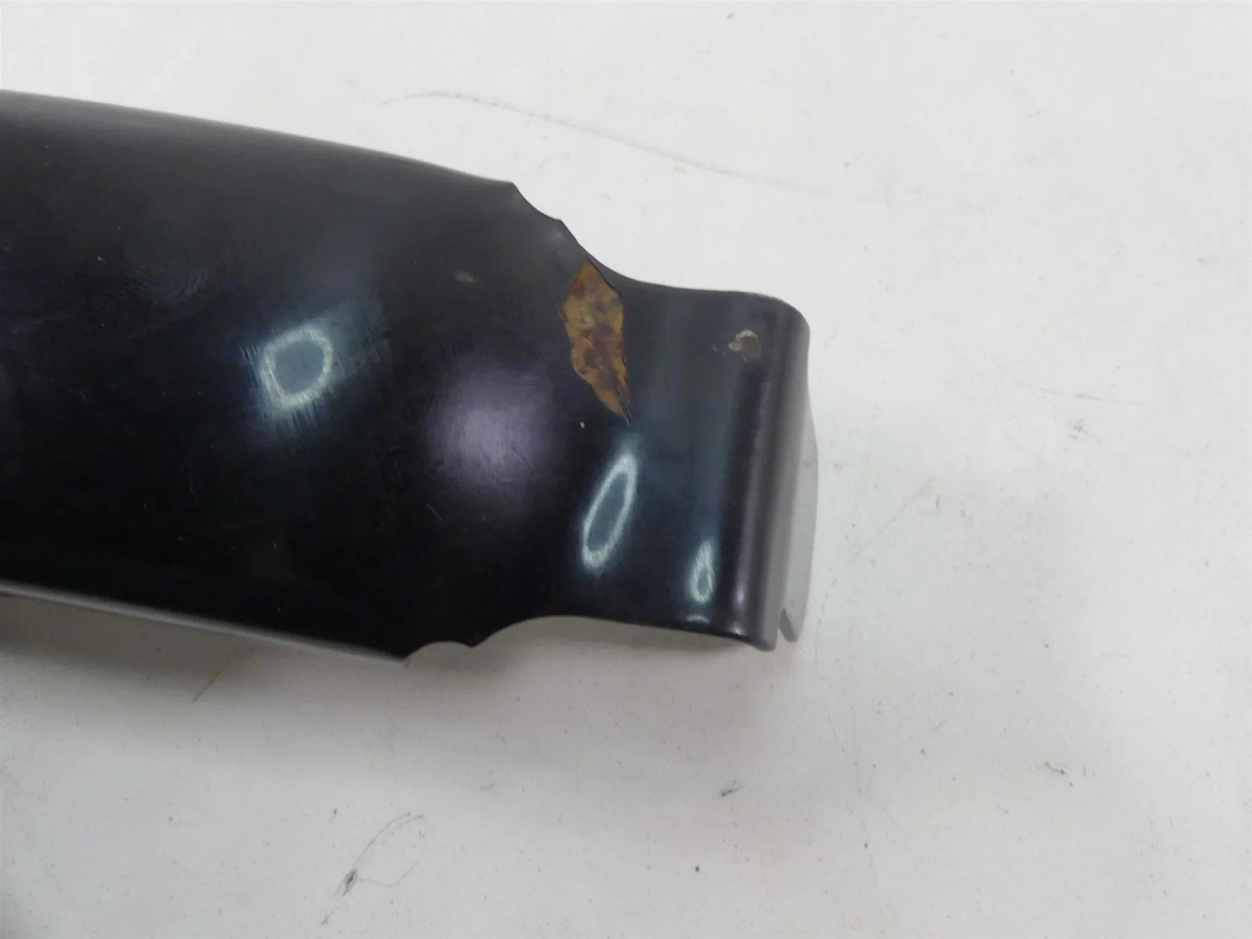 2004 Harley FLHTC SE CVO Electra Glide Rear Fender Frame Infill Cover 91418-04 - Image 7