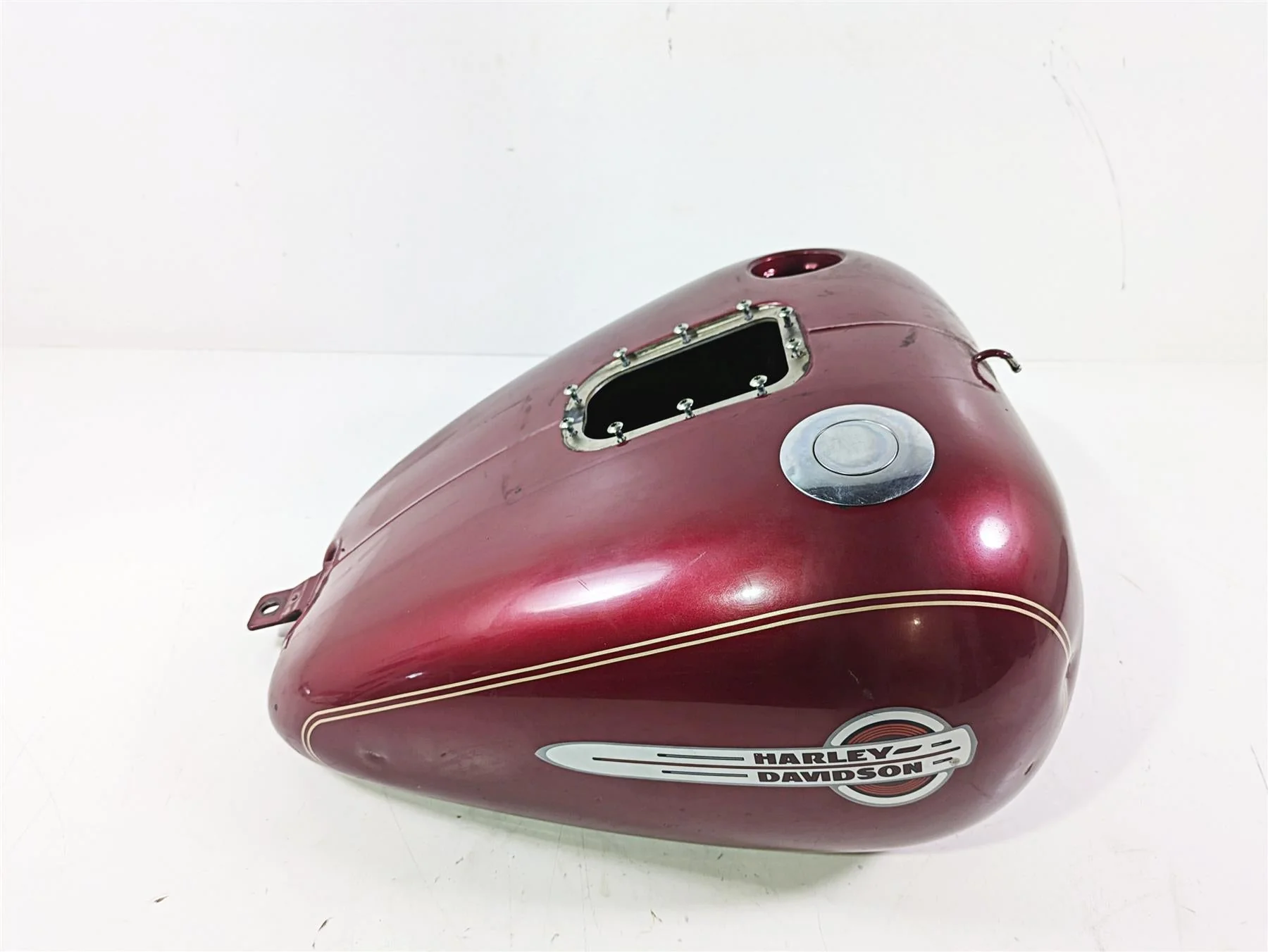 2004 Harley FLSTCI Softail Heritage Fuel Gas Petrol Tank - Small Dents 61625-01E - Image 2