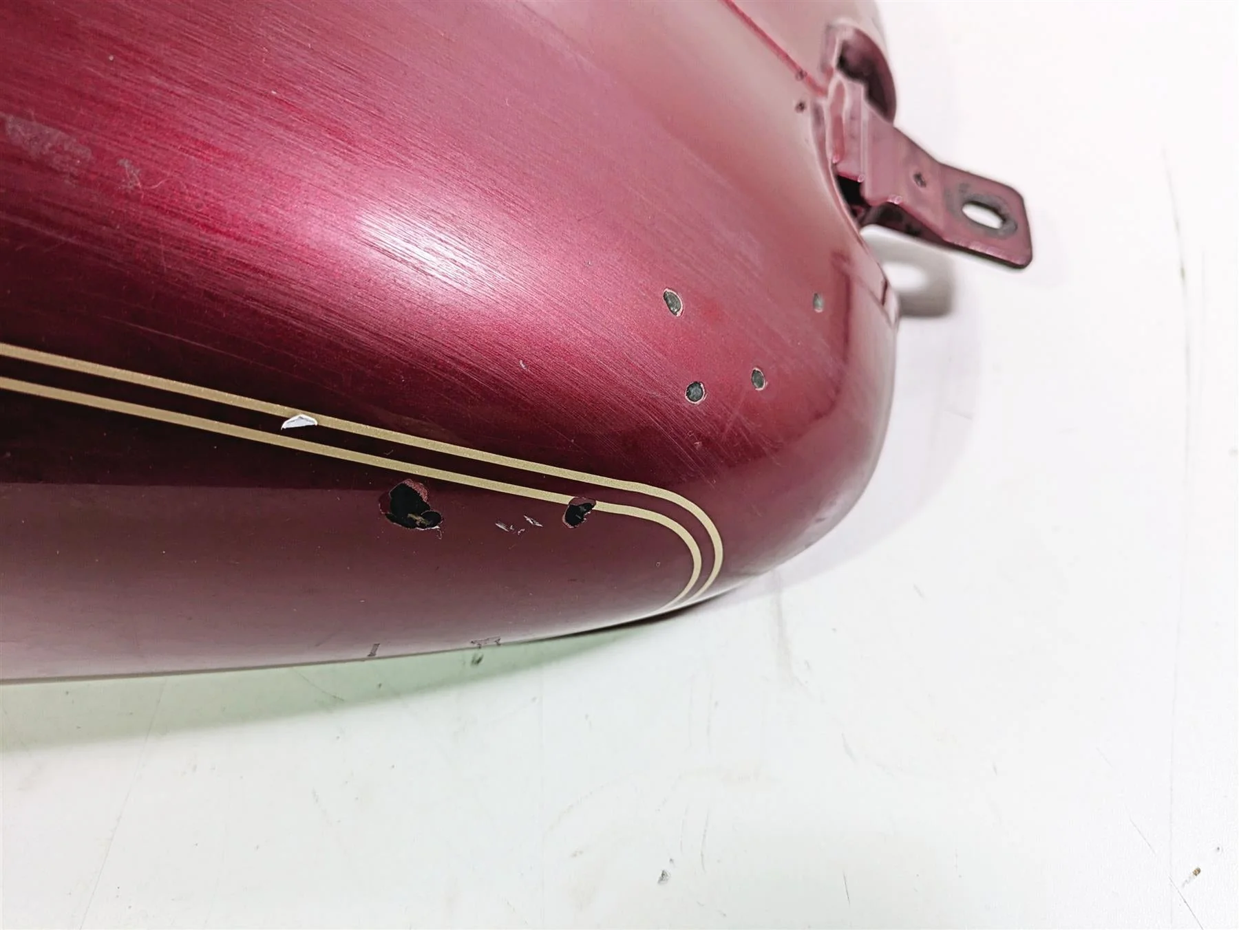 2004 Harley FLSTCI Softail Heritage Fuel Gas Petrol Tank - Small Dents 61625-01E - Image 7