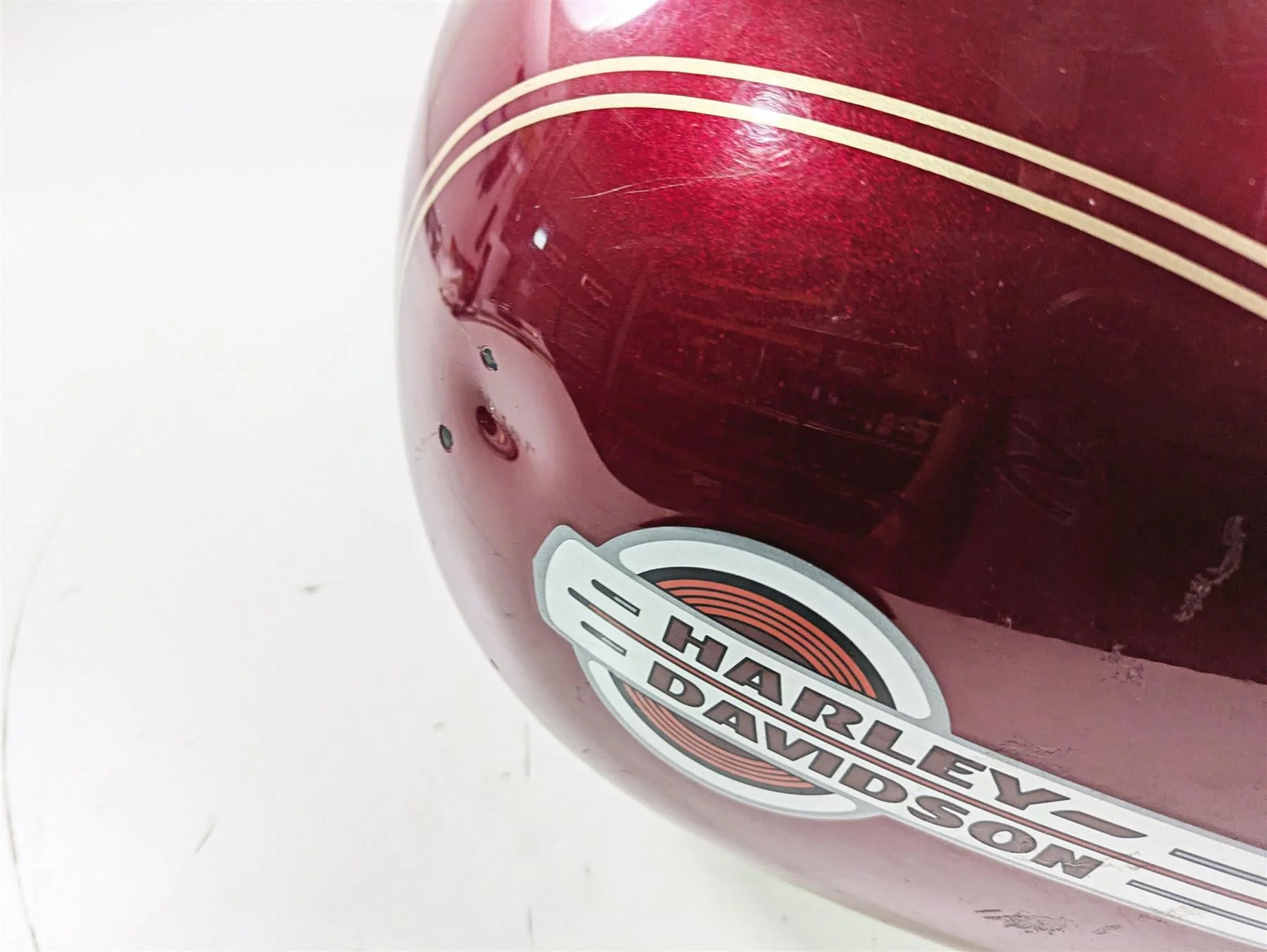2004 Harley FLSTCI Softail Heritage Fuel Gas Petrol Tank - Small Dents 61625-01E - Image 8