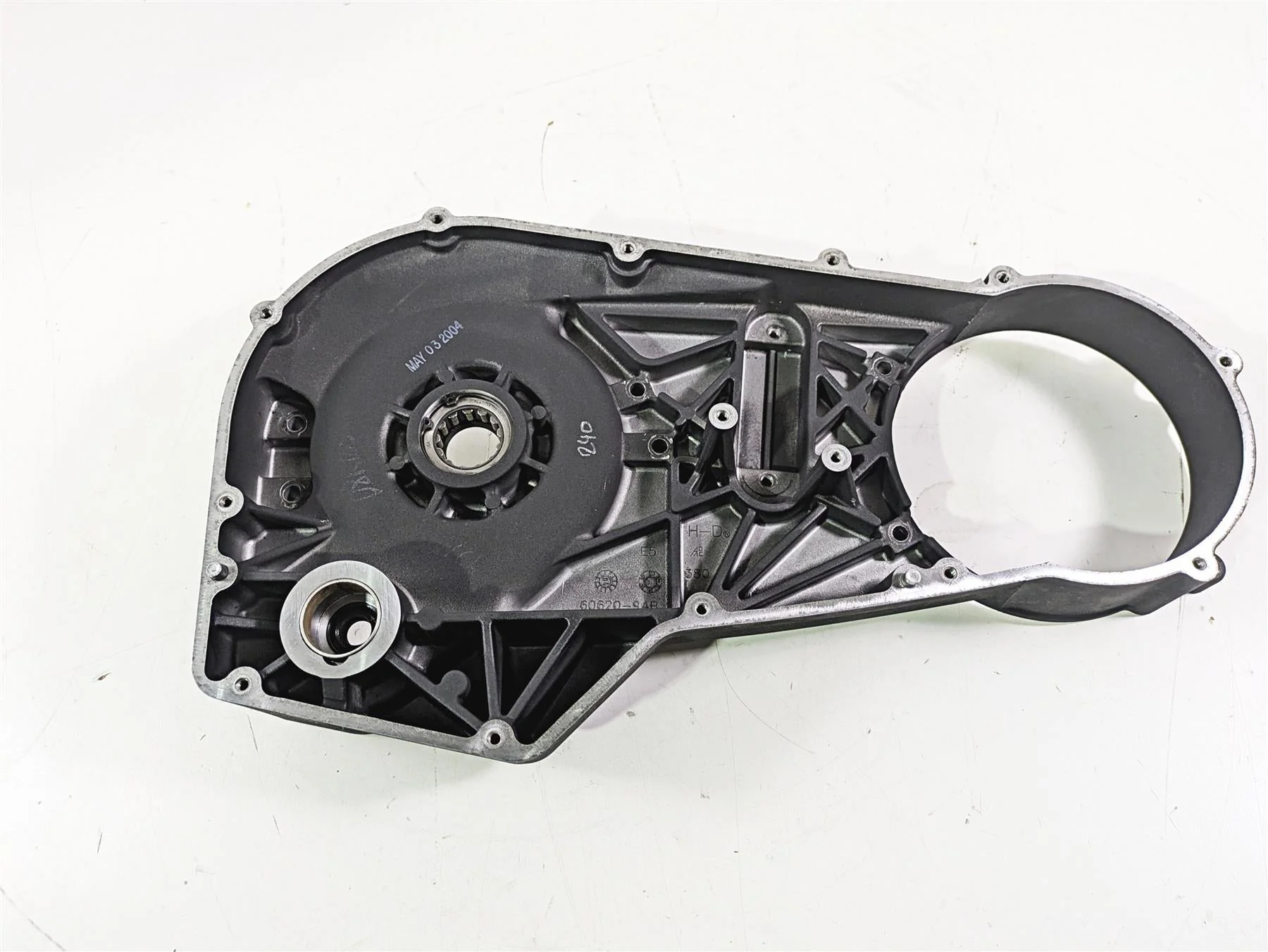 2004 Harley FLSTCI Softail Heritage Inner Primary Clutch Cover 60620-94B - Image 9