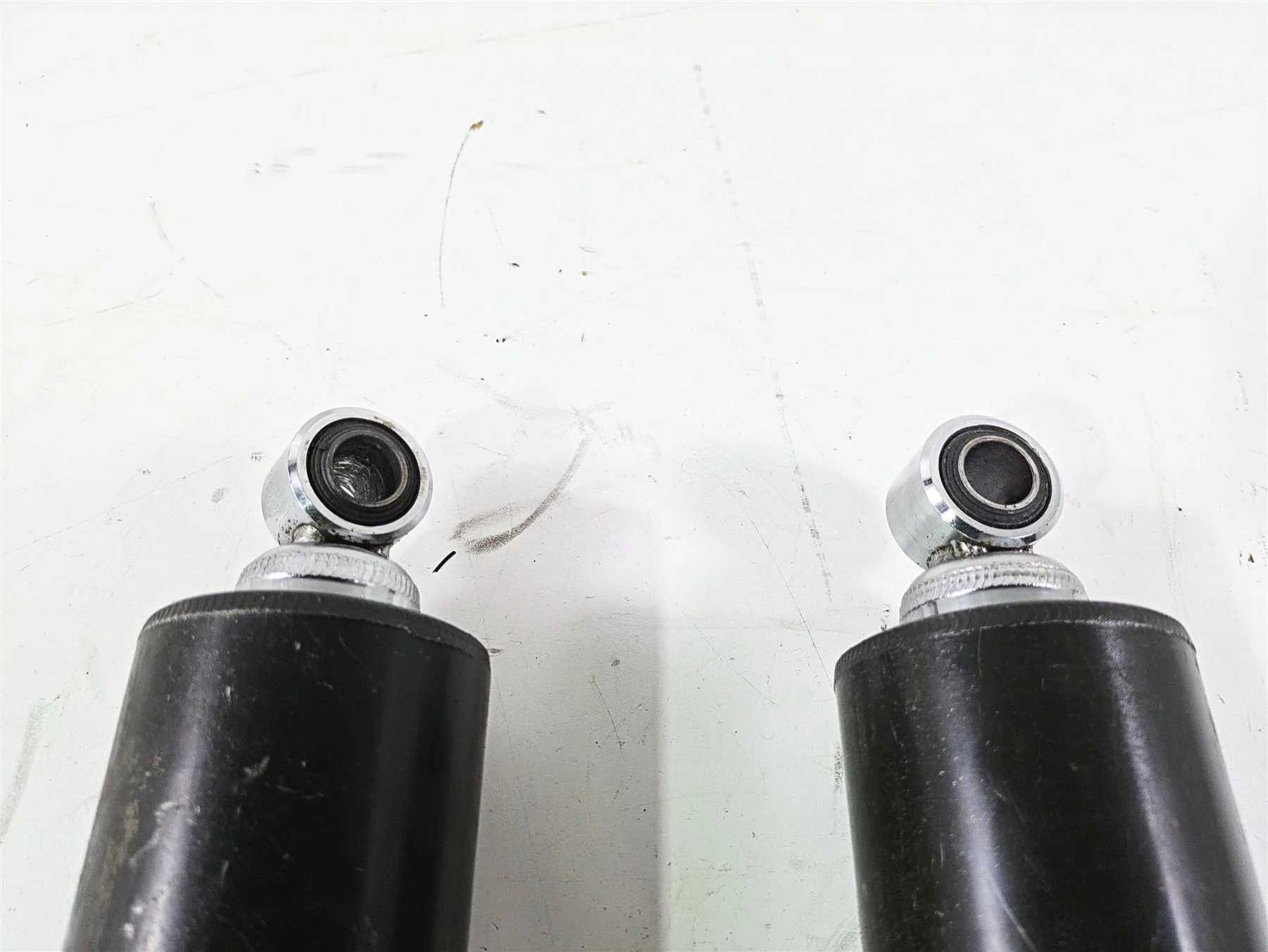 2004 Harley FLSTCI Softail Heritage Showa Rear Damper Shock Set 54508-00A - Image 5