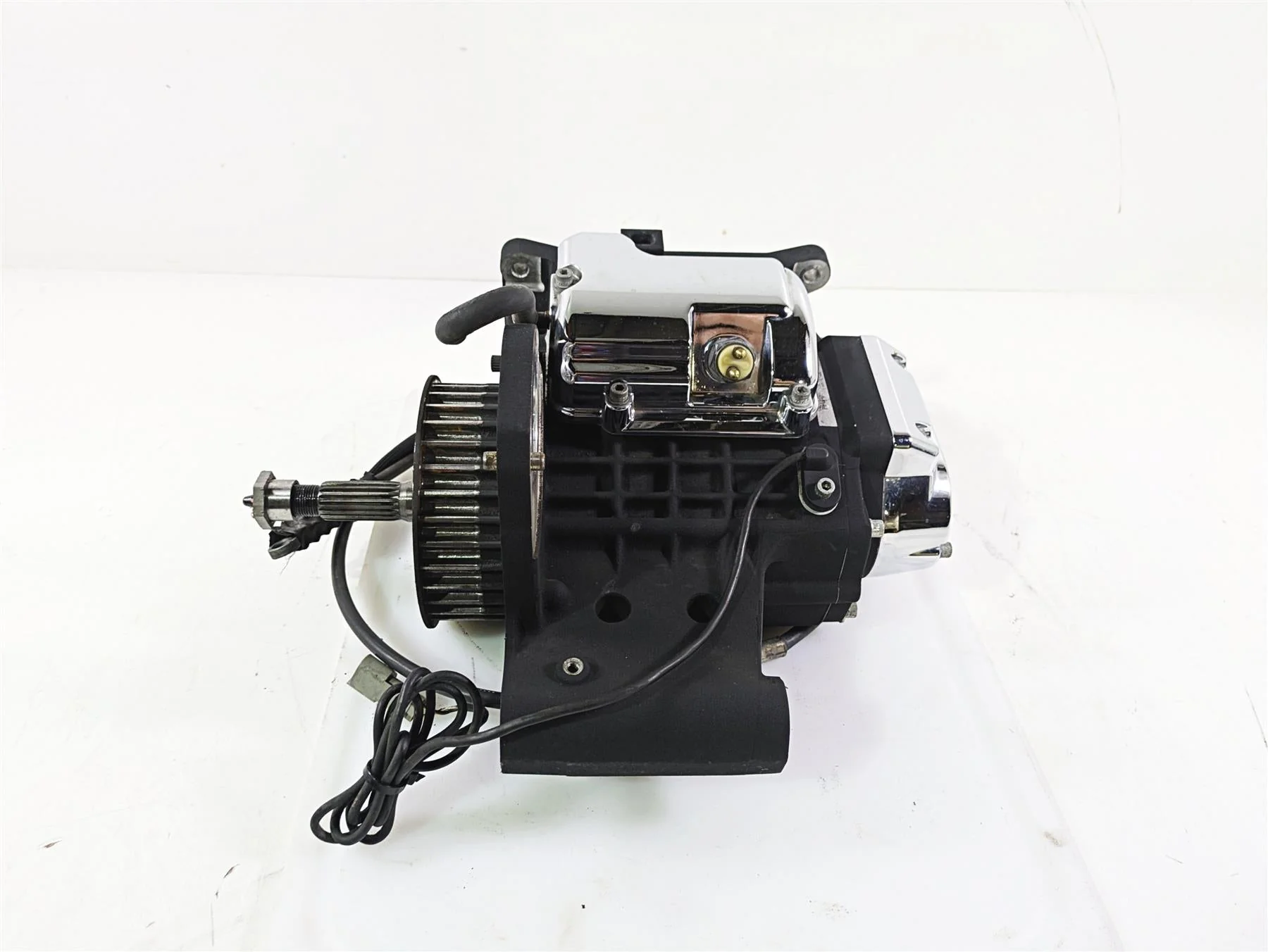 2004 Harley FLSTCI Softail Heritage Transmission Gear Box 5 Speed 33006-04 - Image 5