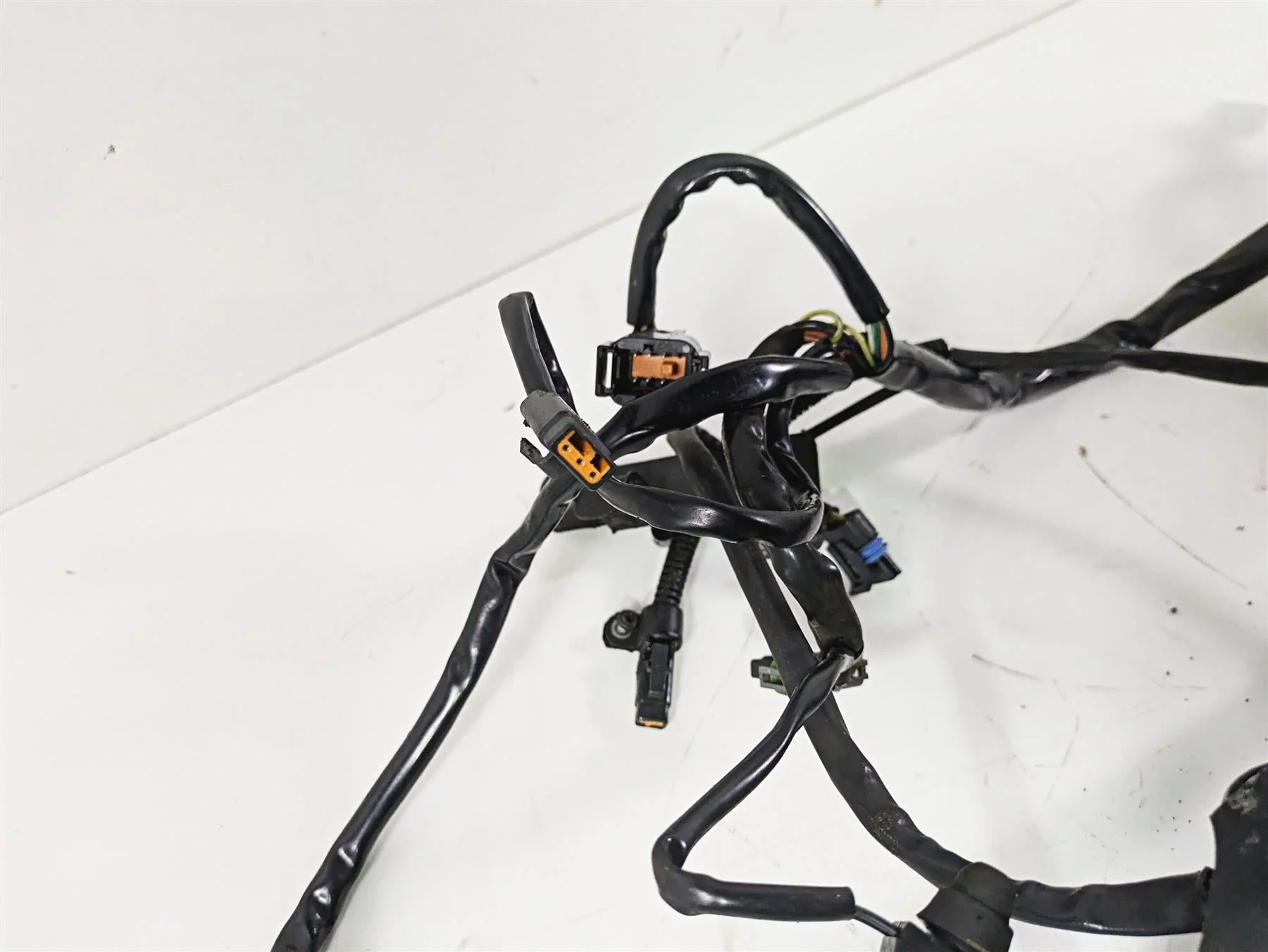 2004 Harley FLSTCI Softail Heritage Wiring Harness Loom EFI 70431-04 - Image 8
