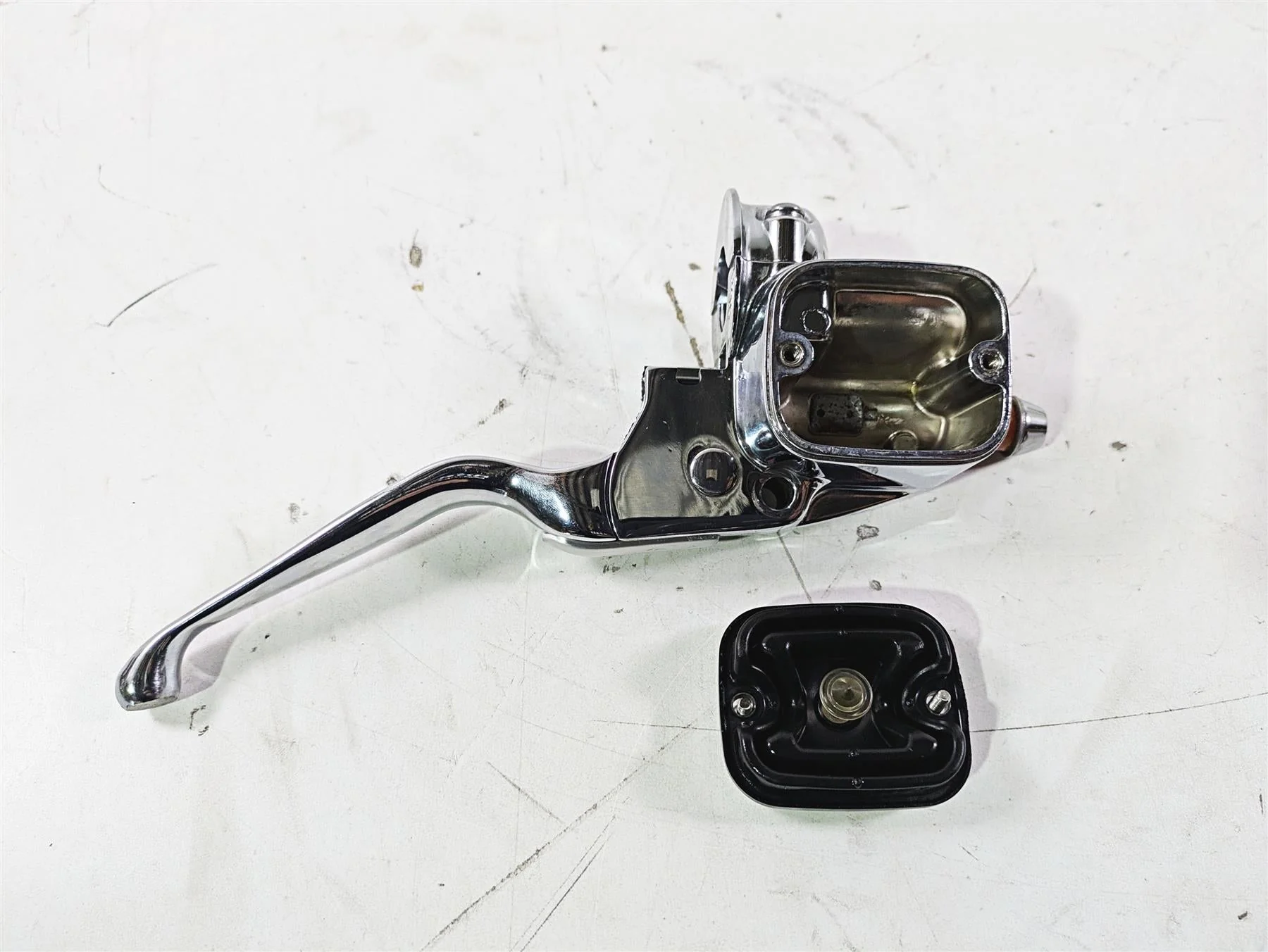 2004 Harley Softail FLSTF Fat Boy Chrome Brake Master Cylinder Set 9/16 45019-96 - Image 12