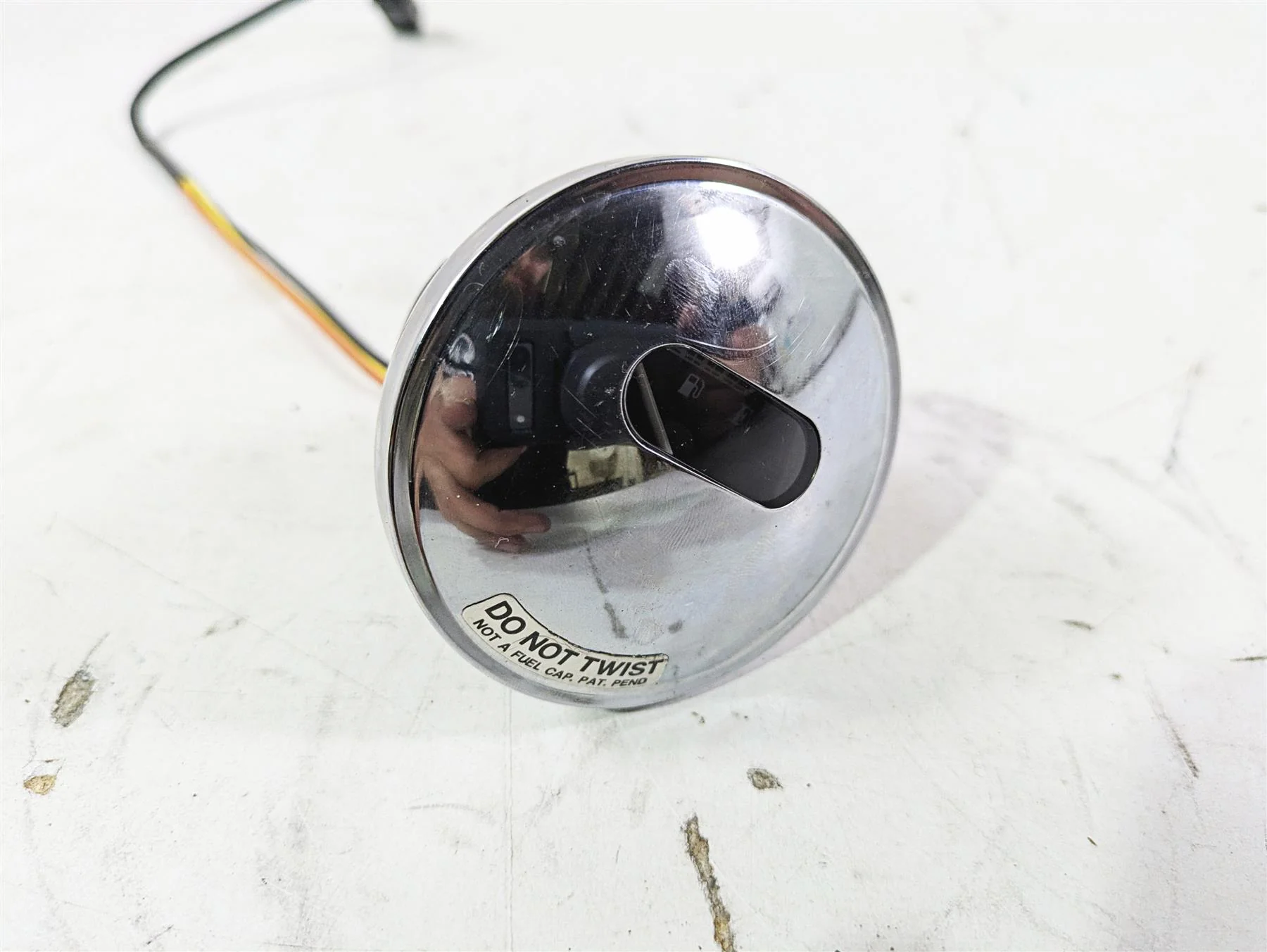 2004 Harley Softail FLSTF Fat Boy Fuel Gas Petrol Level Gauge 75053-01B - Image 11