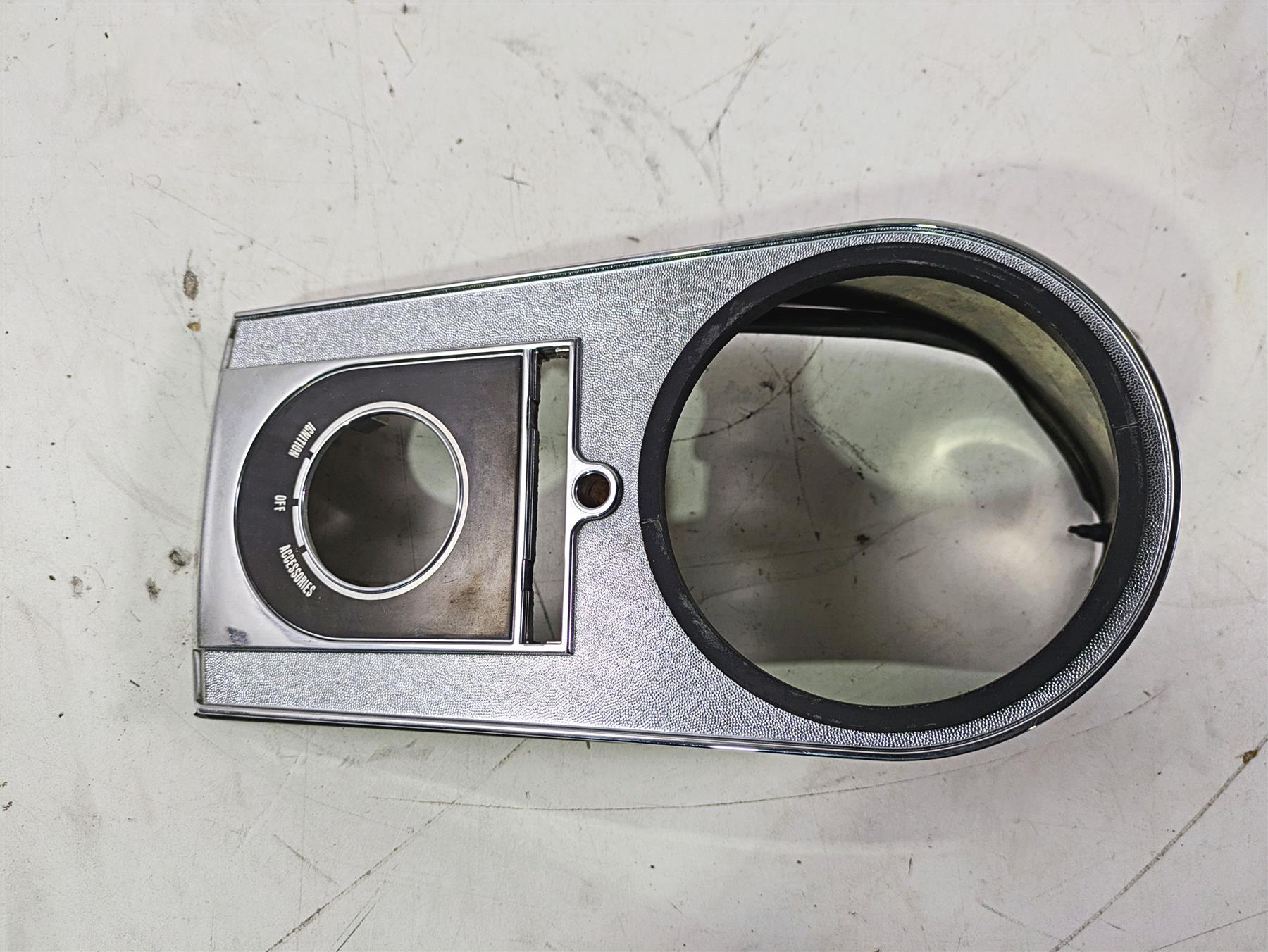 2004 Harley Softail FLSTF Fat Boy Fuel Gas Petrol Tank Dash Cover 71273-00A - Image 5