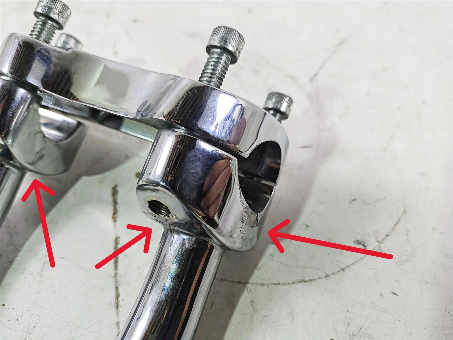 2004 Harley Softail FLSTF Fat Boy Handlebar Riser Holder Set 56567-86B - Image 2