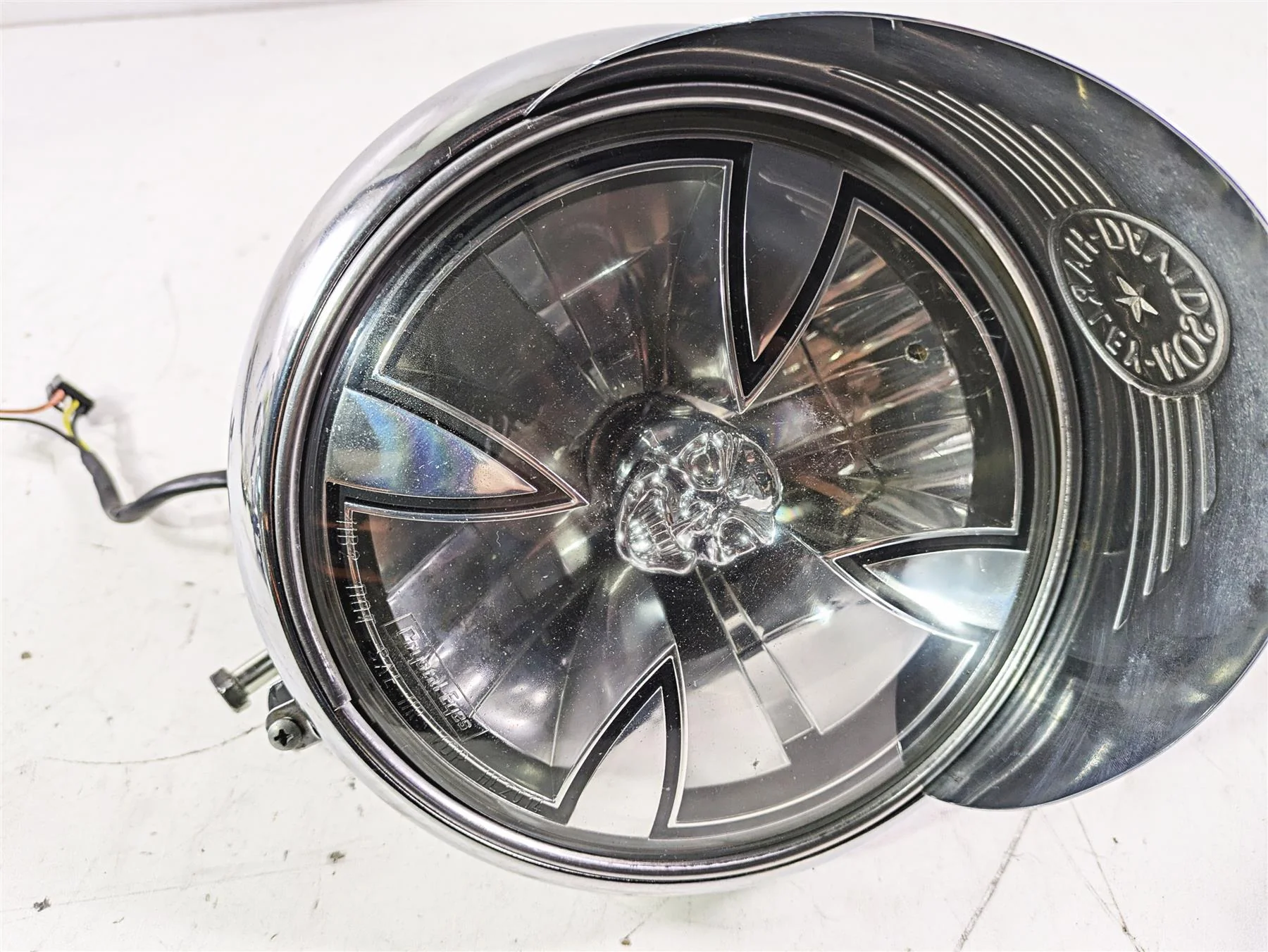 2004 Harley Softail FLSTF Fat Boy Headlight Iron Cross Skull + Visor 67903-00 - Image 5