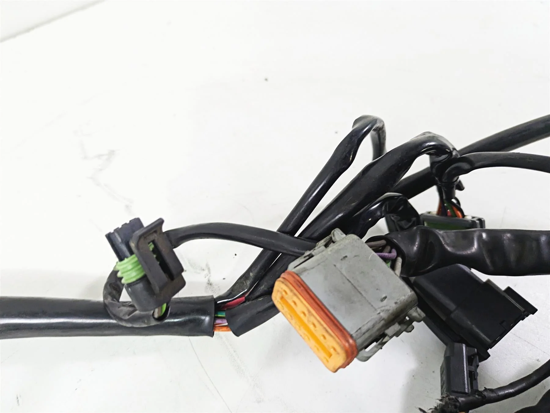 2004 Harley Softail FLSTF Fat Boy Main Wiring Harness Carb - No Cuts 70216-04A - Image 11