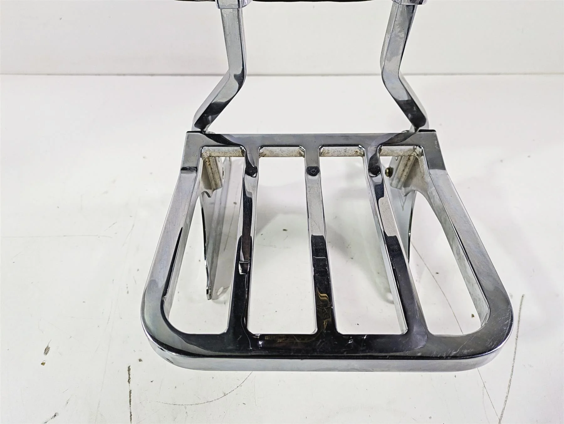 2004 Harley Softail FLSTF Fat Boy Passenger Sissybar Backrest 6 Pack Rack - Image 7