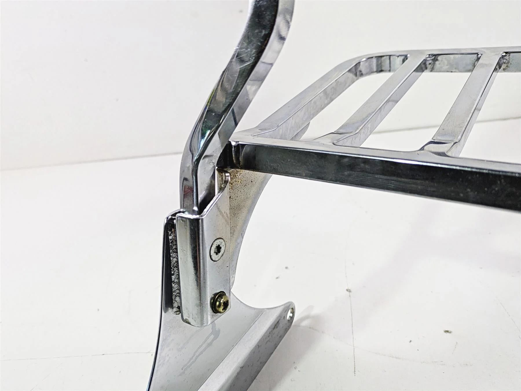 2004 Harley Softail FLSTF Fat Boy Passenger Sissybar Backrest 6 Pack Rack - Image 9