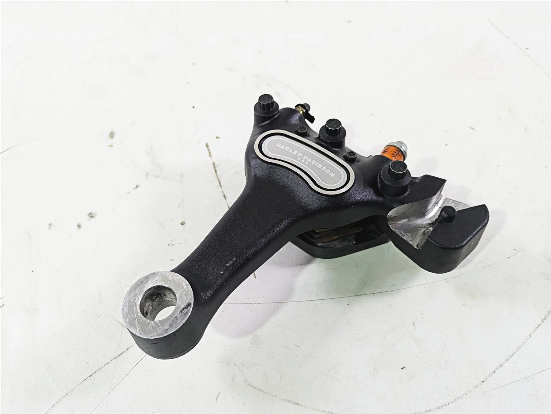 2004 Harley Softail FLSTF Fat Boy Rear Brake Caliper 44016-00D - Image 12