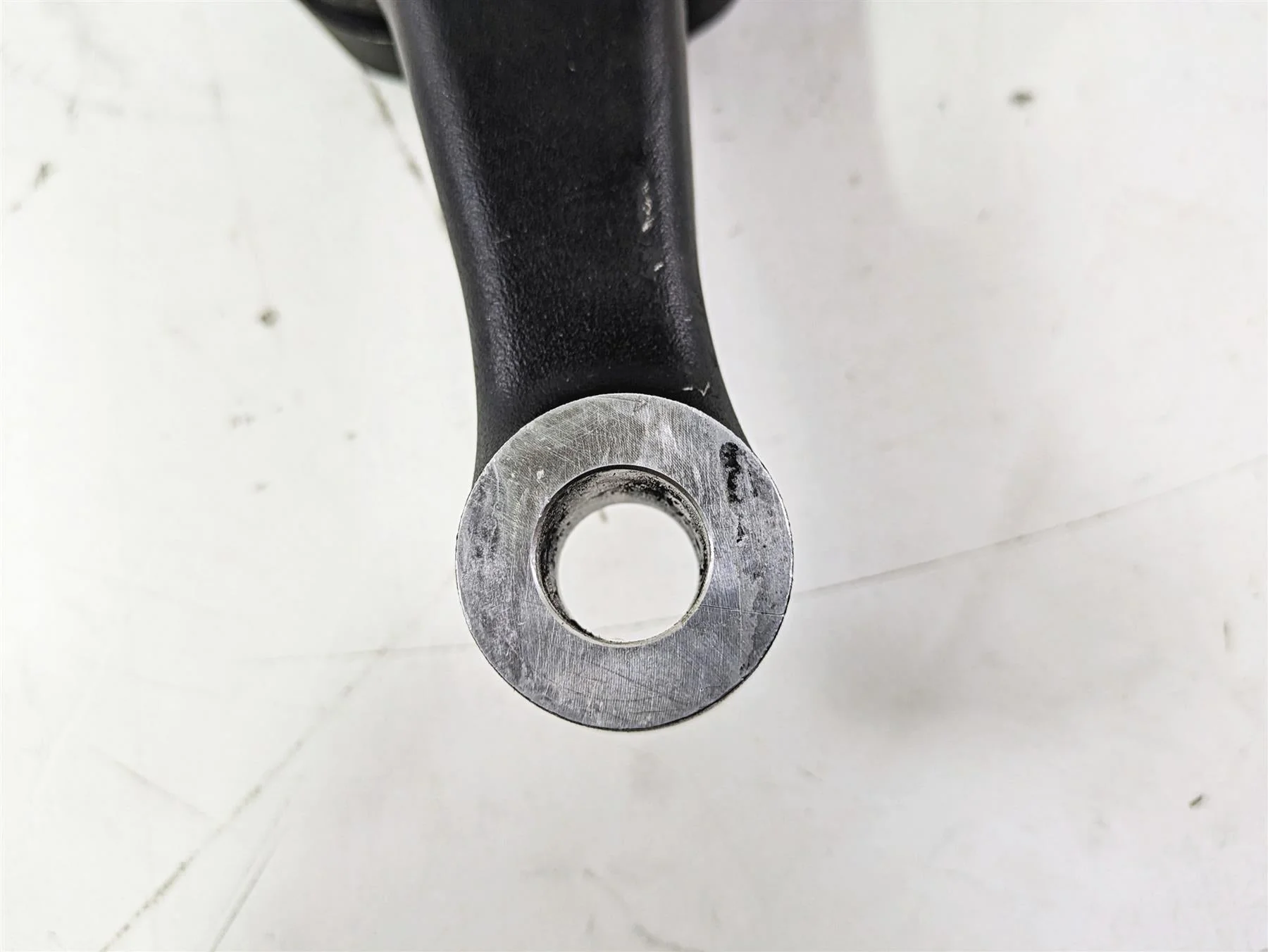 2004 Harley Softail FLSTF Fat Boy Rear Brake Caliper 44016-00D - Image 5