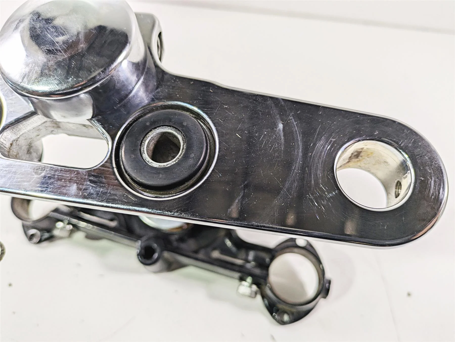 2004 Harley Softail FLSTF Fat Boy Upper & Lower Triple Tree 45456-86B 45605-00A - Image 9
