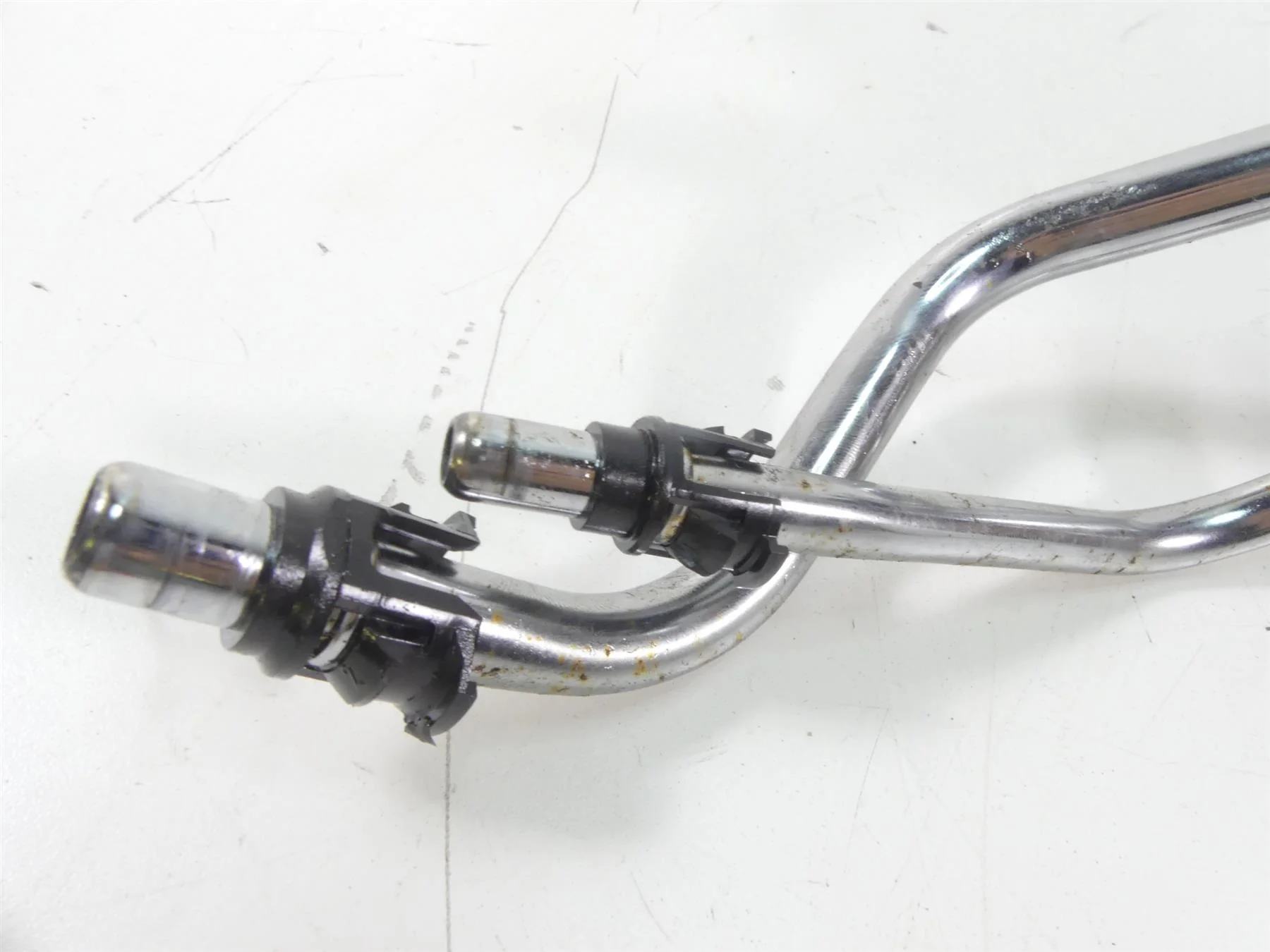 2004 Harley Softail FLSTFI Fat Boy Chrome Oil Tank Reservoir + Hoses 62498-00A - Image 4