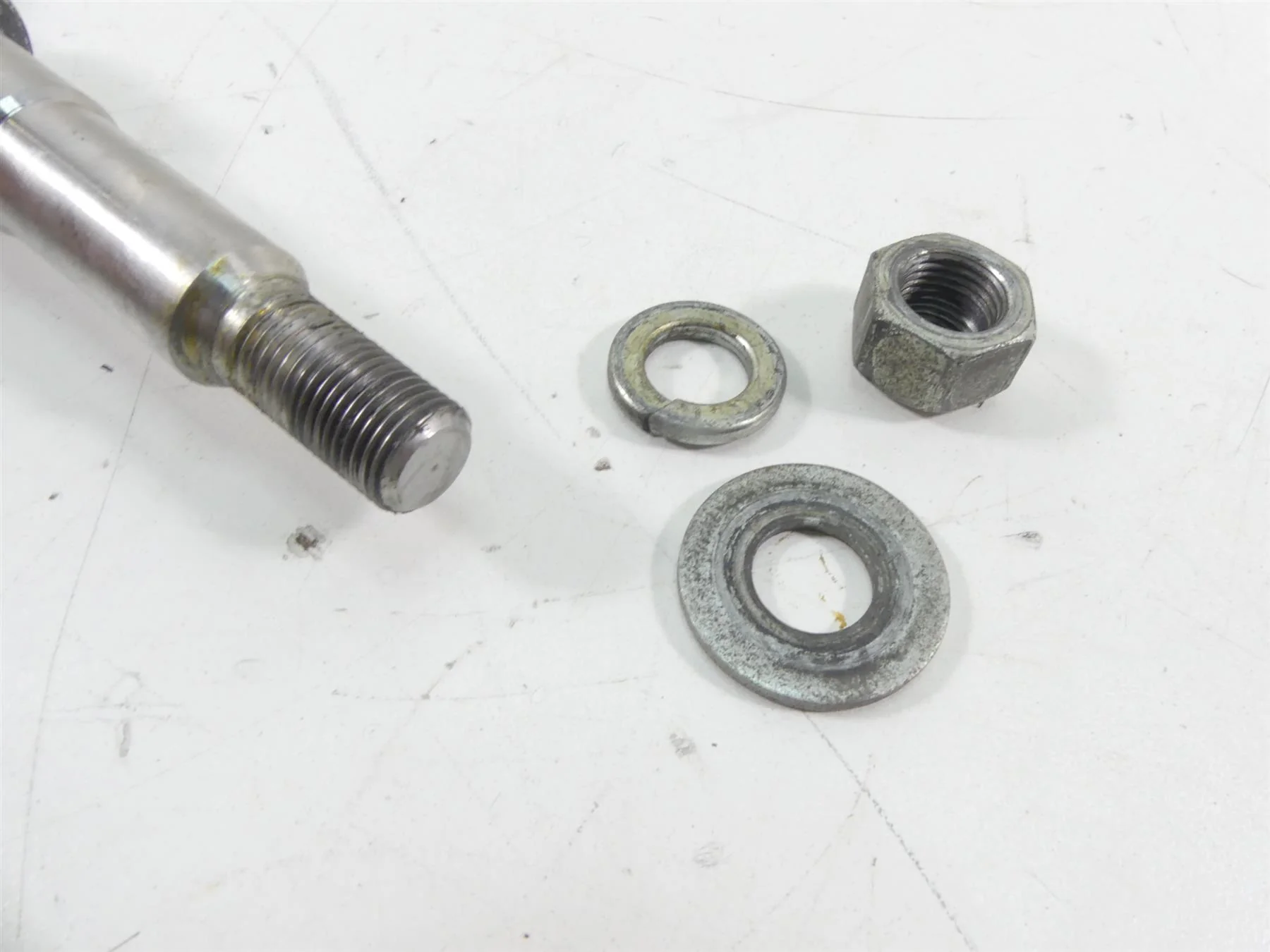2004 Harley Softail FLSTFI Fat Boy Front Axle Wheel Spindle 3/4" 41584-86A - Image 6