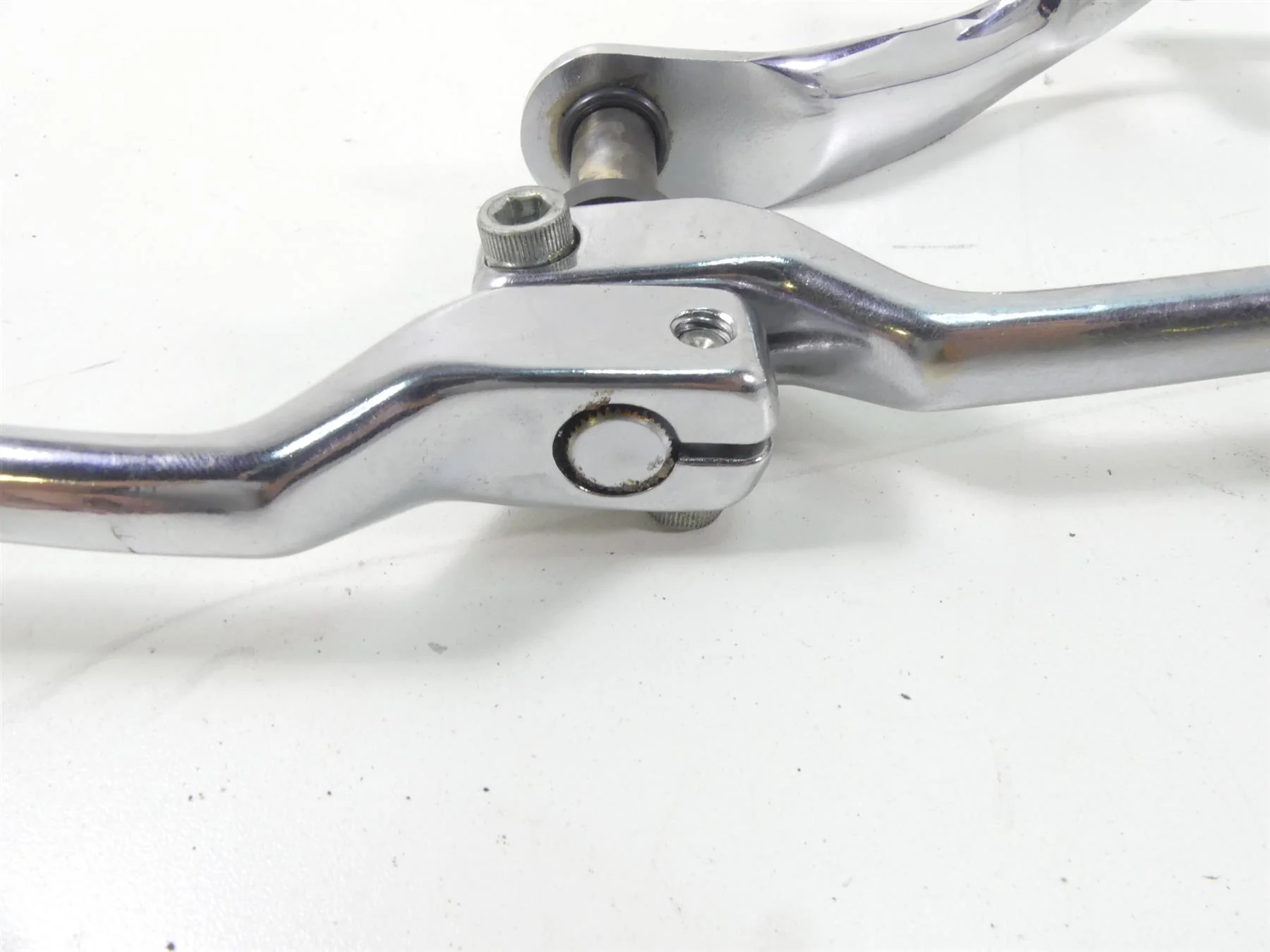 2004 Harley Softail FLSTFI Fat Boy Front Left Shifter Shift Lever Set 34689-04 - Image 12