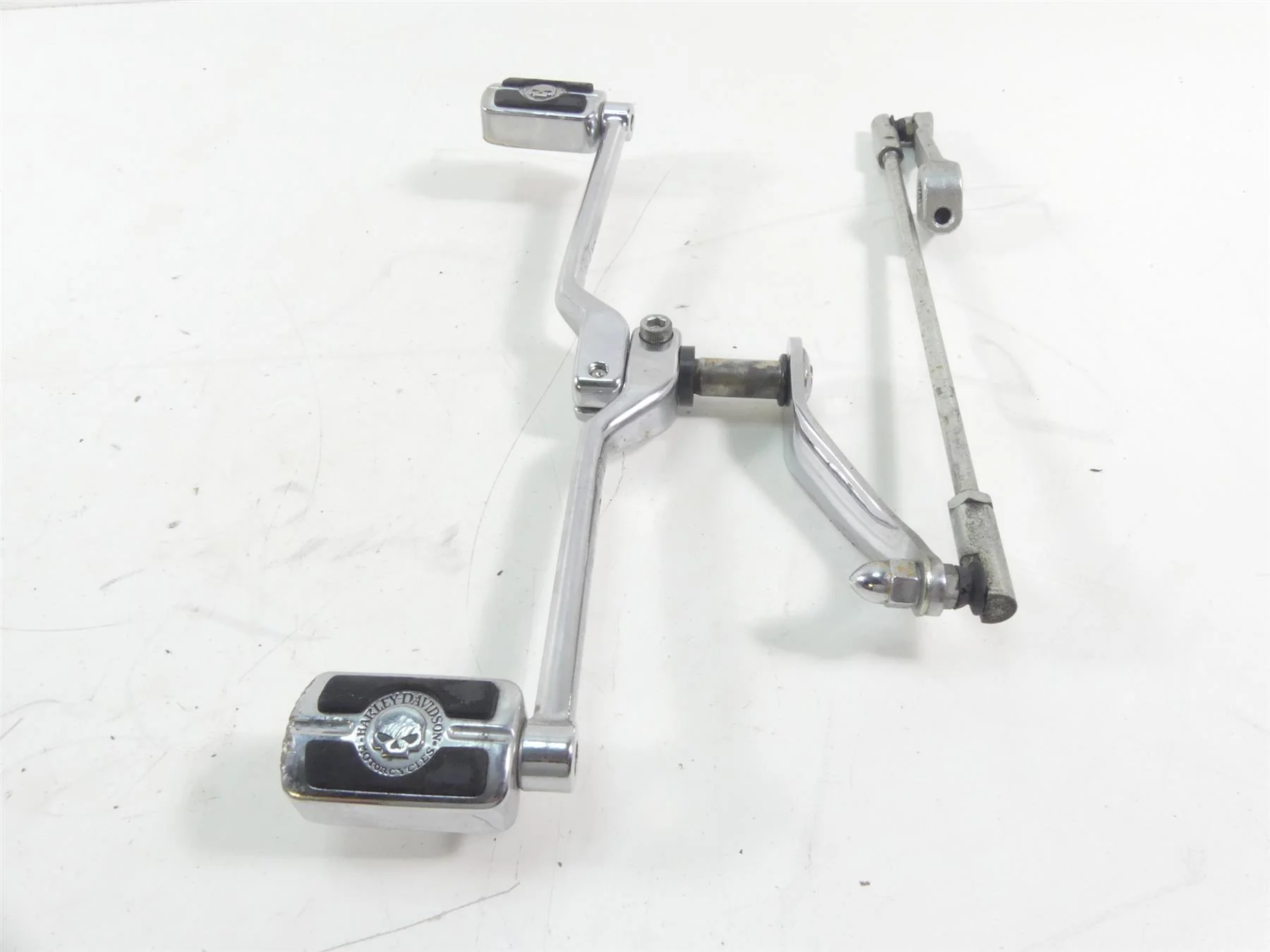 2004 Harley Softail FLSTFI Fat Boy Front Left Shifter Shift Lever Set 34689-04 - Image 4