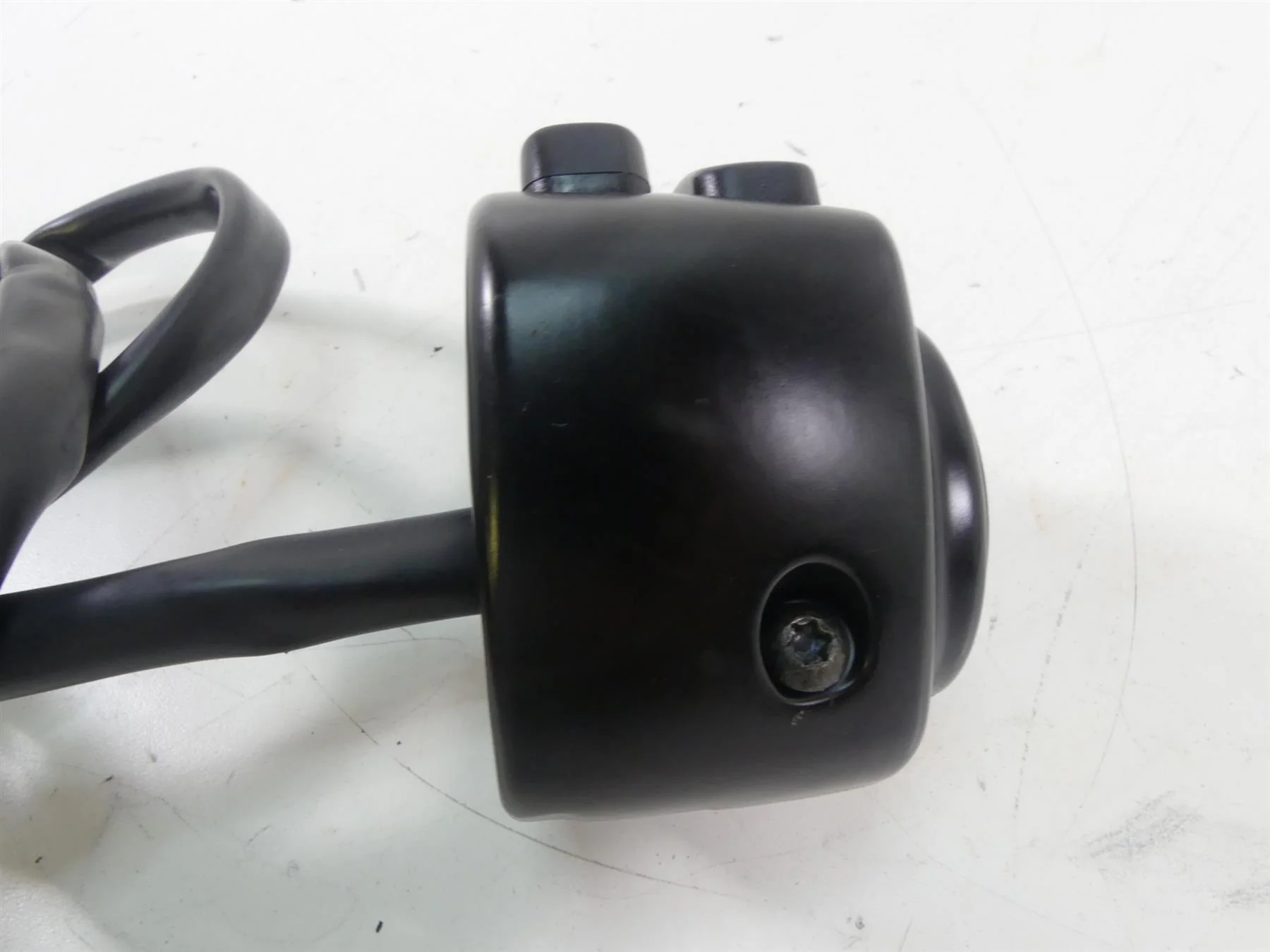 2004 Harley Softail FLSTFI Fat Boy Left Control Switch Blinker Lights 71682-06 - Image 5