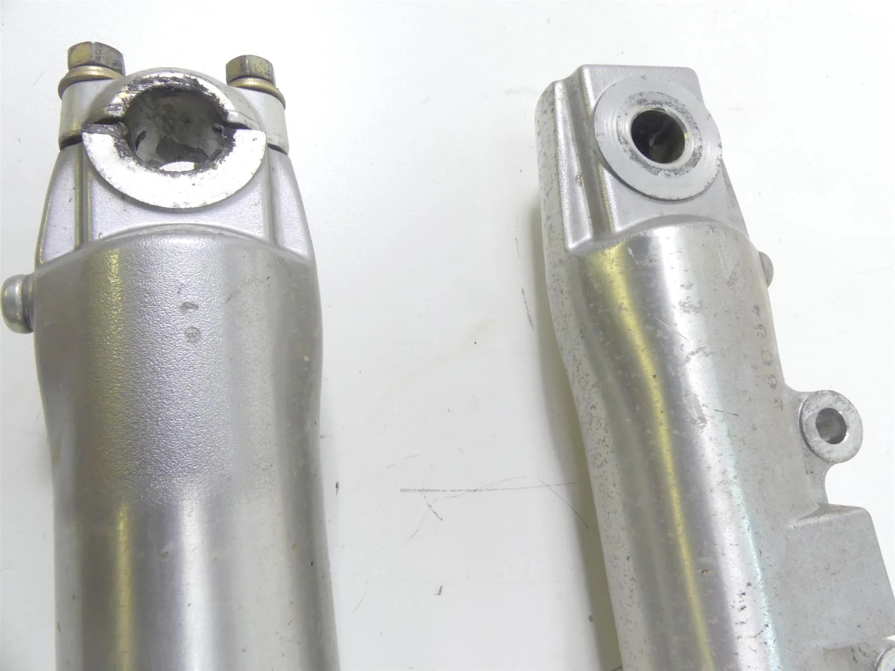 2004 Harley Softail FLSTFI Fat Boy Straight Front Fork Leg 41mm Set 45915-00 - Image 3