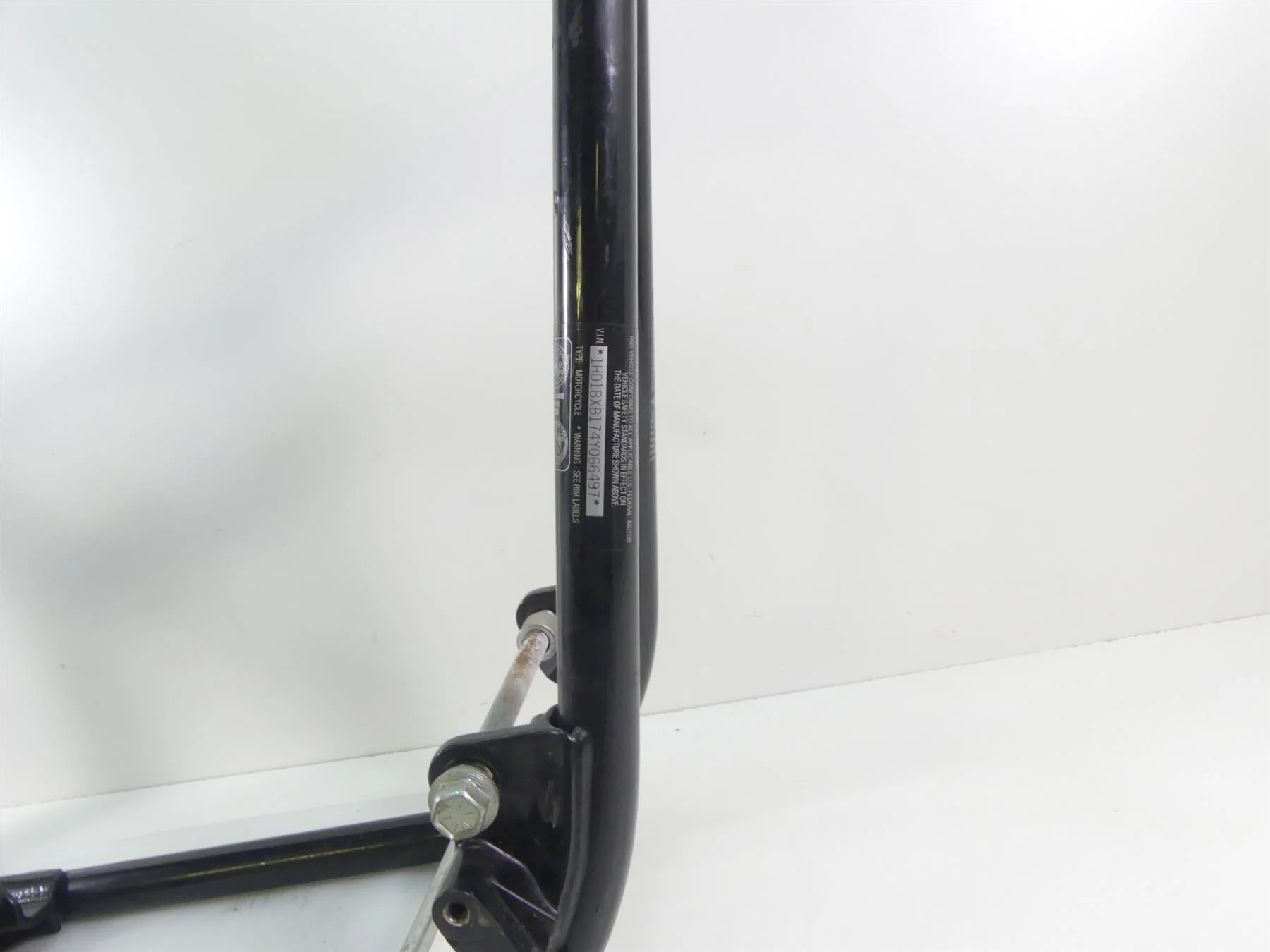 2004 Harley Softail FLSTFI Fat Boy Straight Main Frame Chassis - Slvg 47008-00C - Image 9