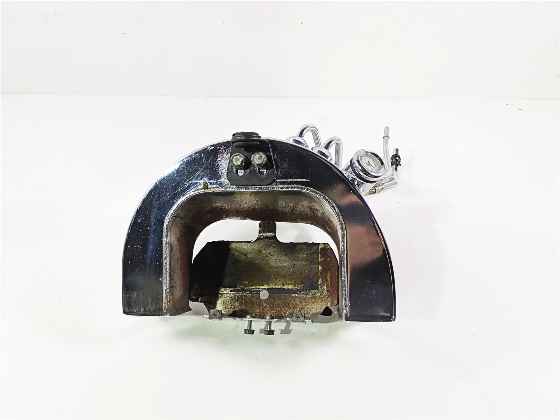 2004 Harley Softail FXSTDI Deuce Chrome Oil Tank Reservoir 62498-00A - Image 11