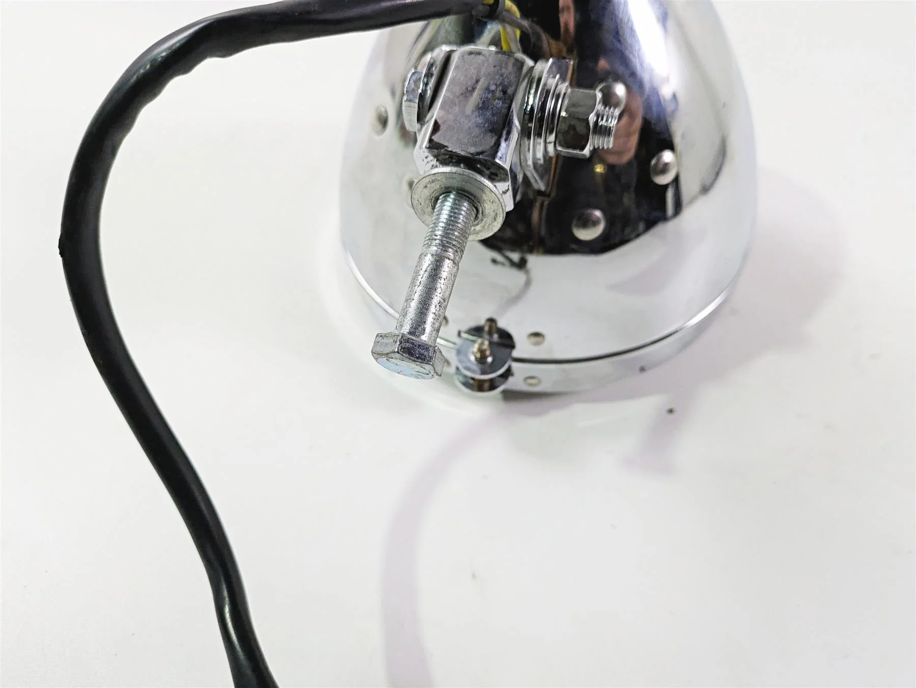 2004 Harley Softail FXSTDI Deuce Headlight & Led Bulb 68258-00B 4029270 - Image 10