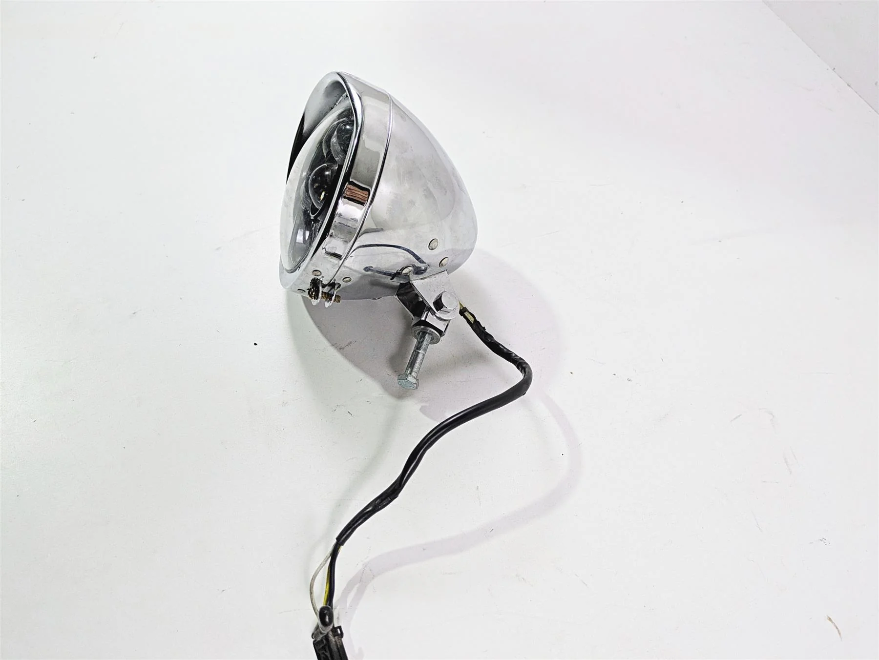 2004 Harley Softail FXSTDI Deuce Headlight & Led Bulb 68258-00B 4029270 - Image 3