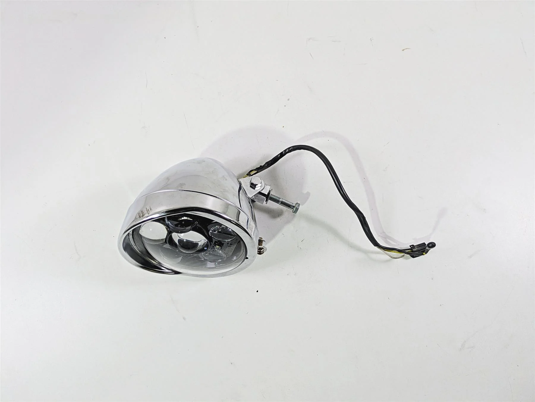 2004 Harley Softail FXSTDI Deuce Headlight & Led Bulb 68258-00B 4029270 - Image 4