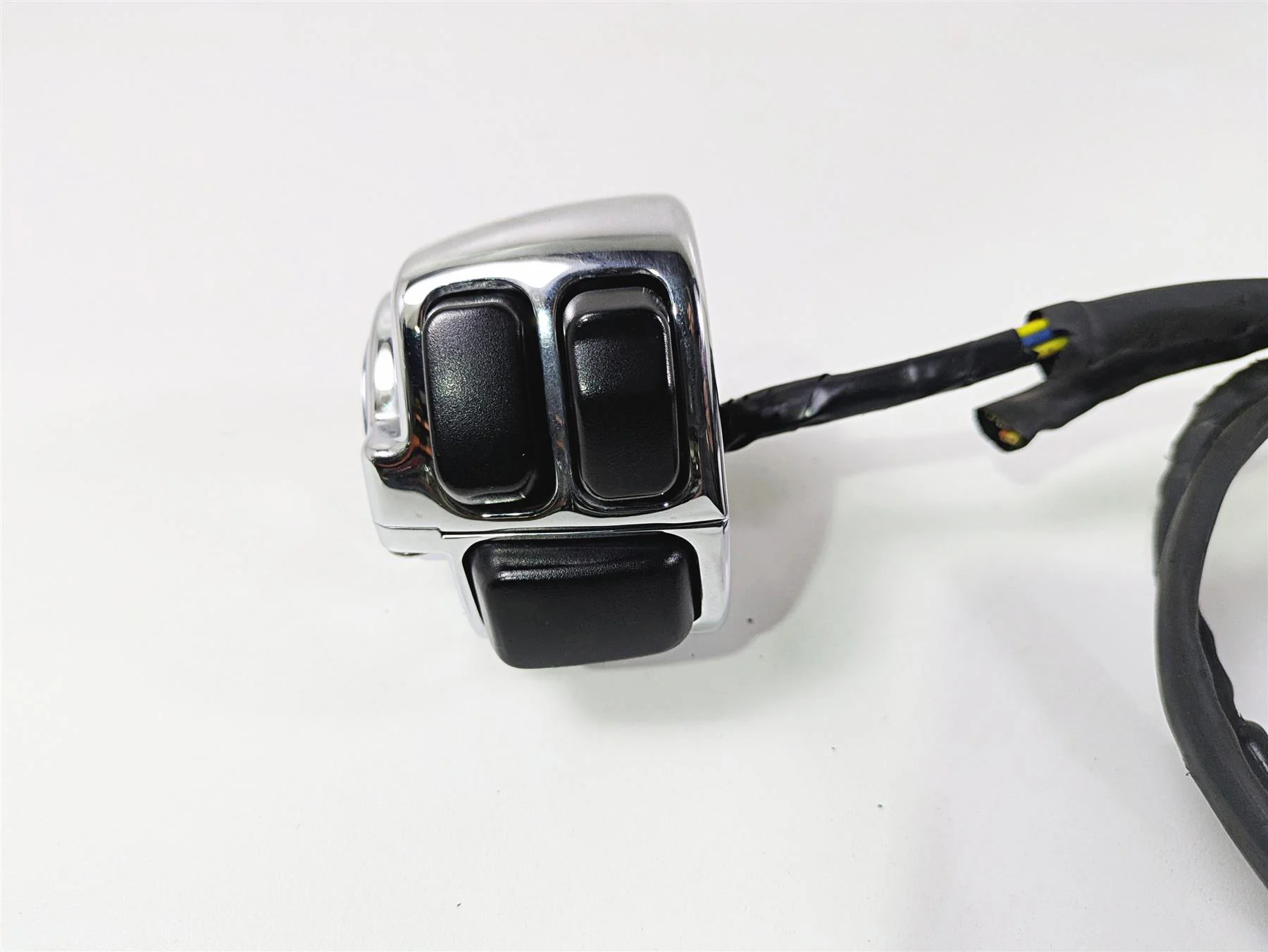 2004 Harley Softail FXSTDI Deuce Left Right Chrome Hand Control Switch 71682-06 - Image 8