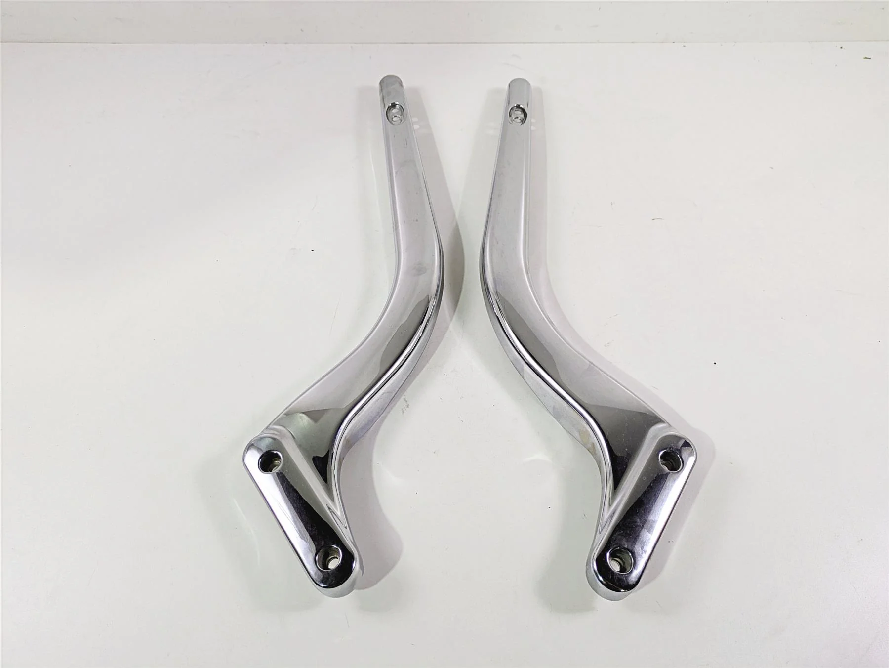 2004 Harley Softail FXSTDI Deuce Rear Chrome Braces Struts 60028-00 60035-00